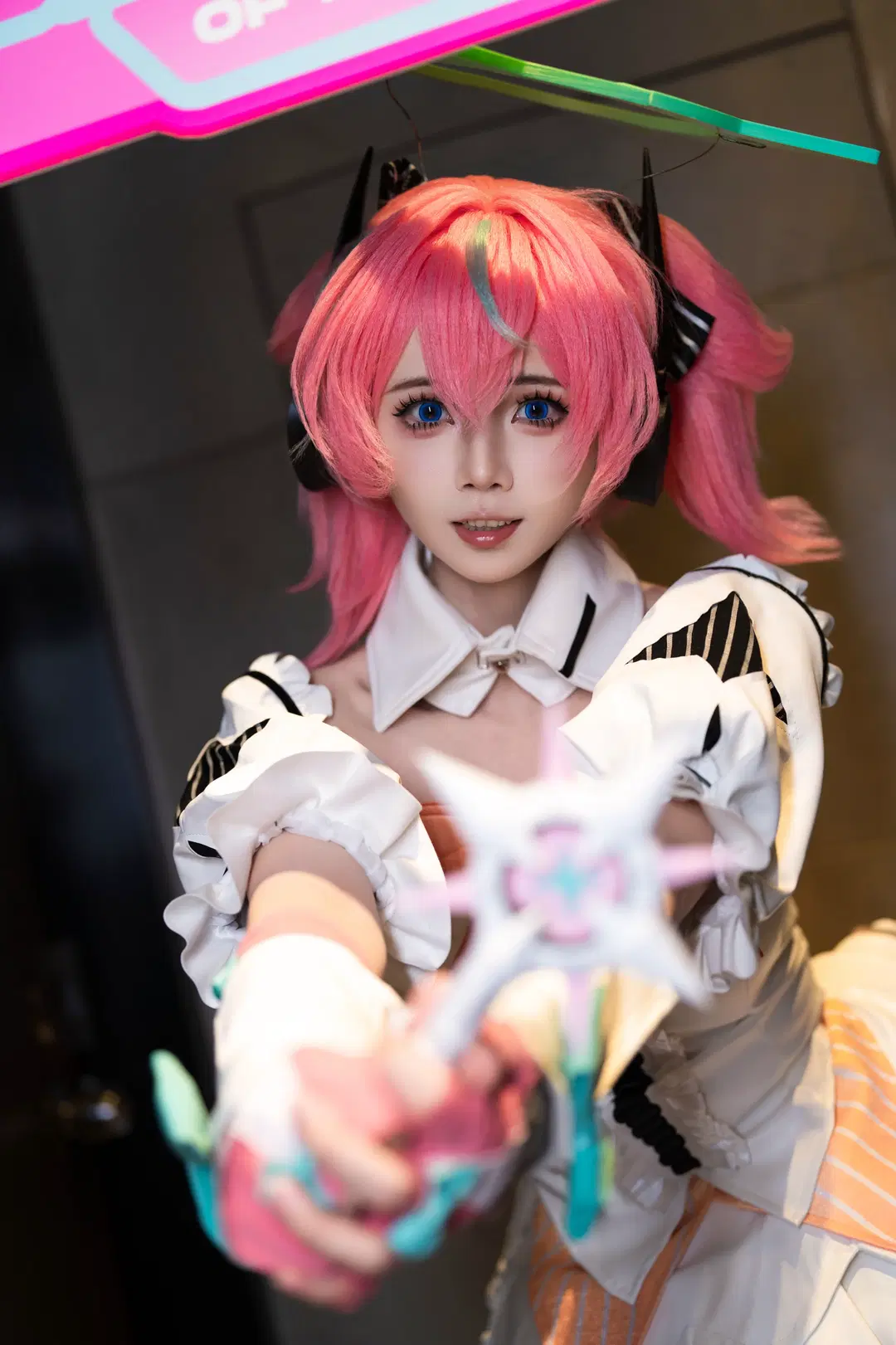 【爱芮cos】绝区零联动主题店打卡，没抢到邦布桶的天使降临体验 - 玖廿一Eve - 第4张
