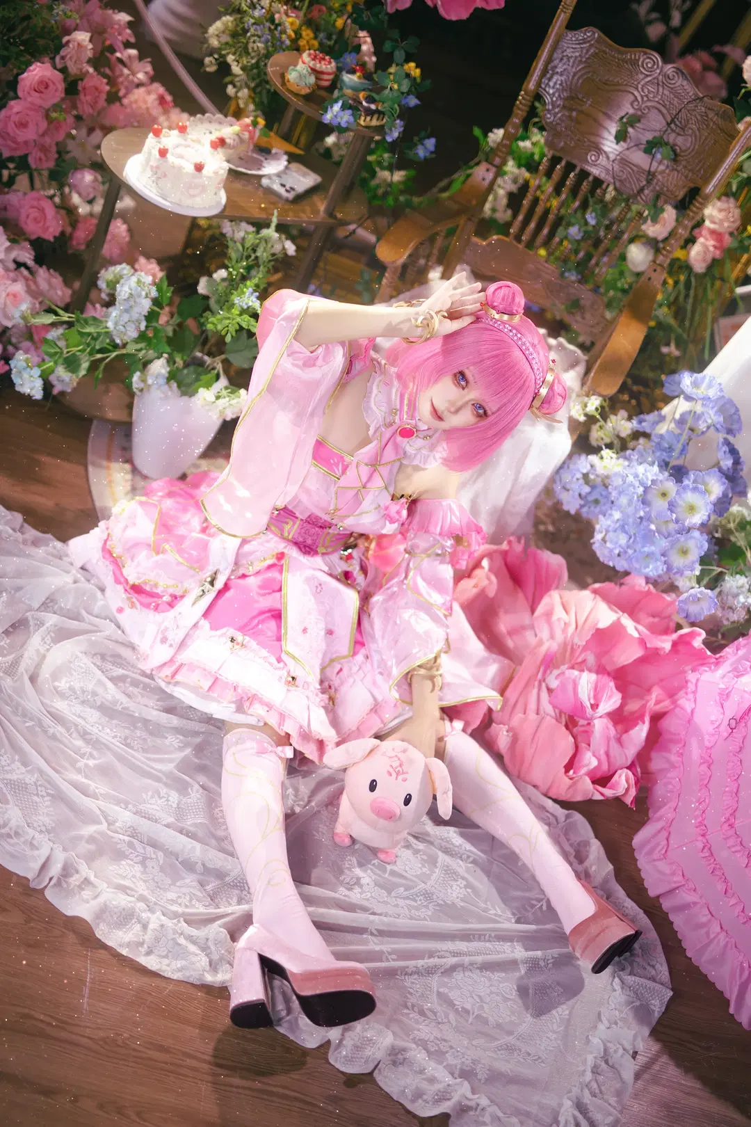 [Chen Ying'er cosplay] Throne of Seal Pink Demon Hunters Posing Reference by 玉山铃 - Image 3