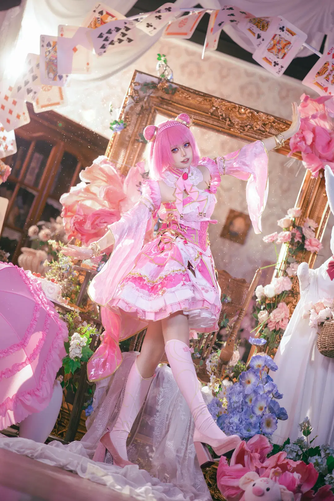 [Chen Ying'er cosplay] Throne of Seal Pink Demon Hunters Posing Reference by 玉山铃 - Image 5