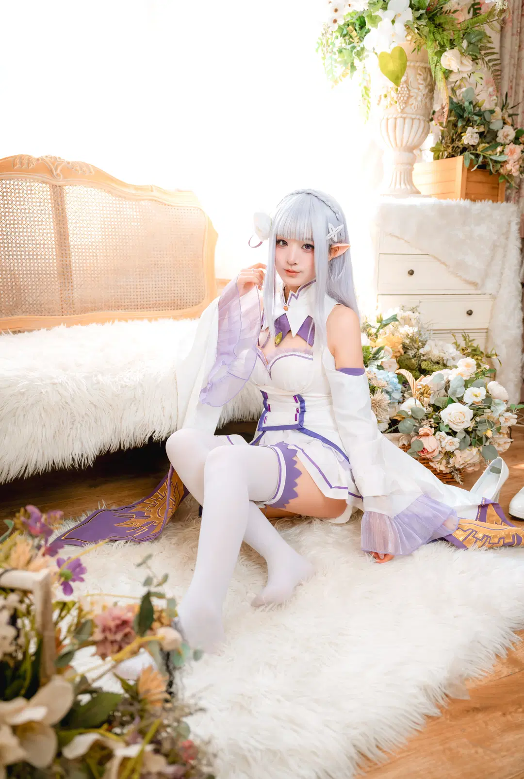 二次元cosplay, 从零开始的异世界, 爱蜜莉雅cos, 白丝, 精灵耳