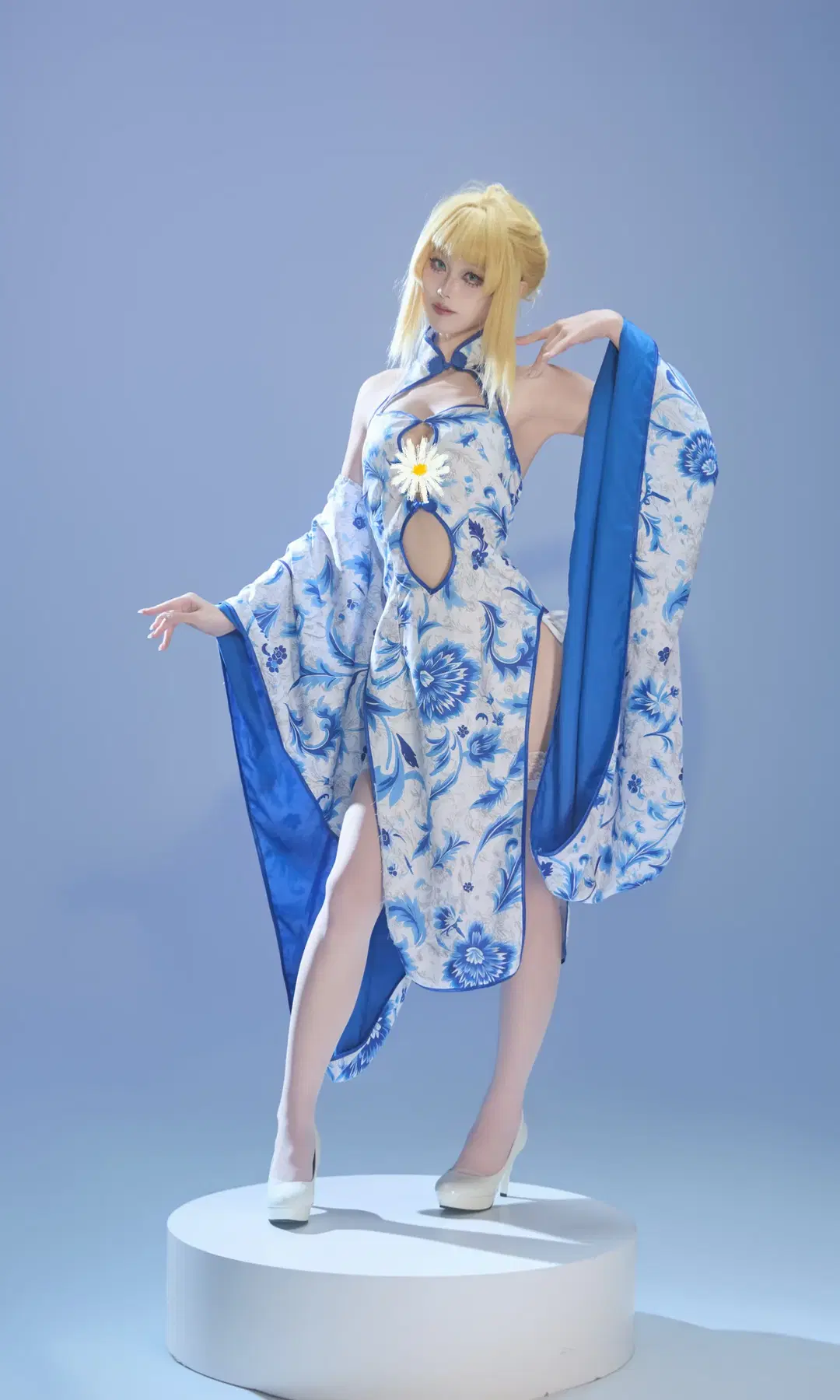 【阿尔托莉雅cos】当Fate骑士王遇上青花瓷旗袍 - 海盐焦糖 - 第3张