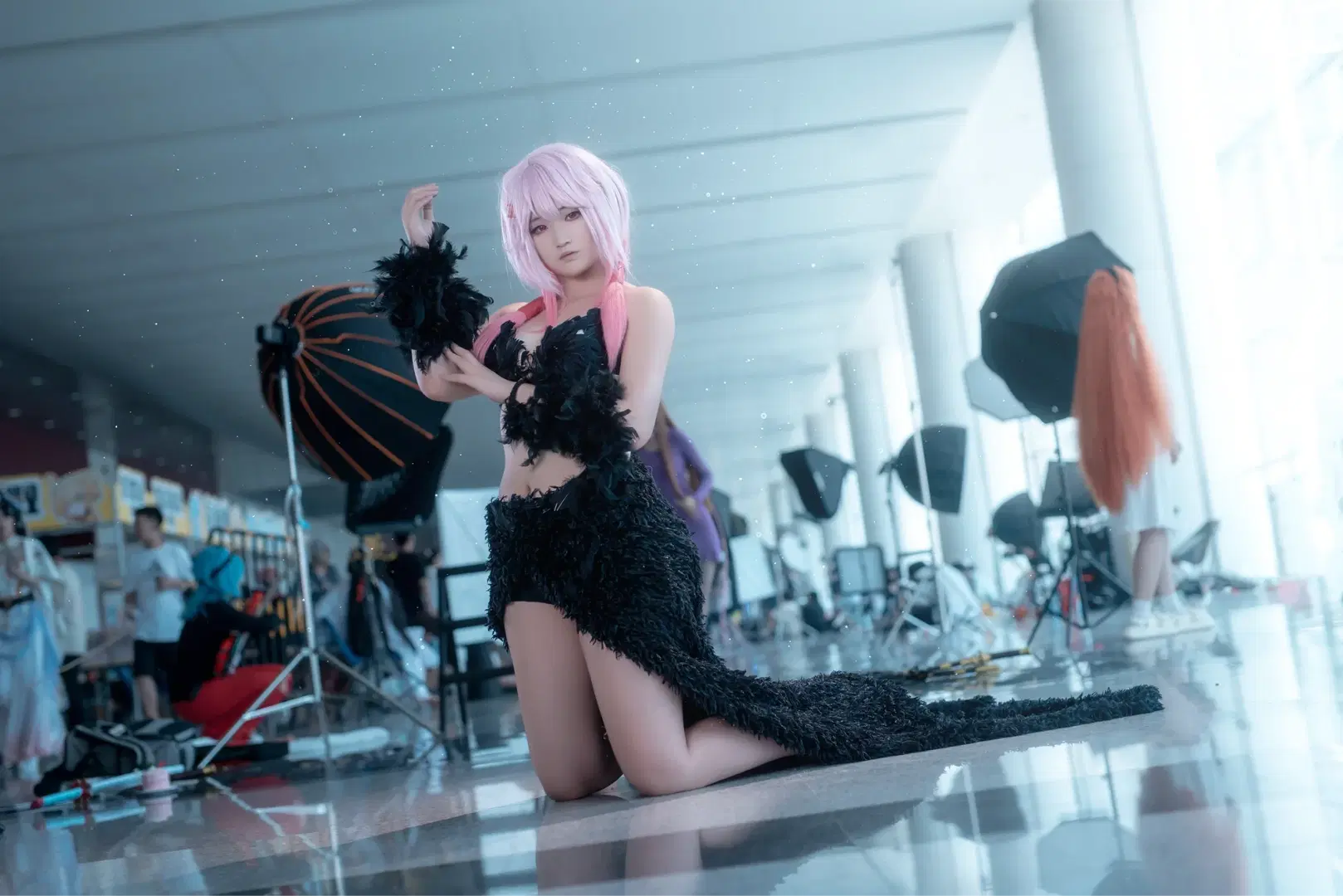 [Yuzuriha Inori cosplay] Crown of Thorns from Guilty Crown: Dashing Cool Meets Alluring Charm at the Anime Expo by mile7758 - Image 3