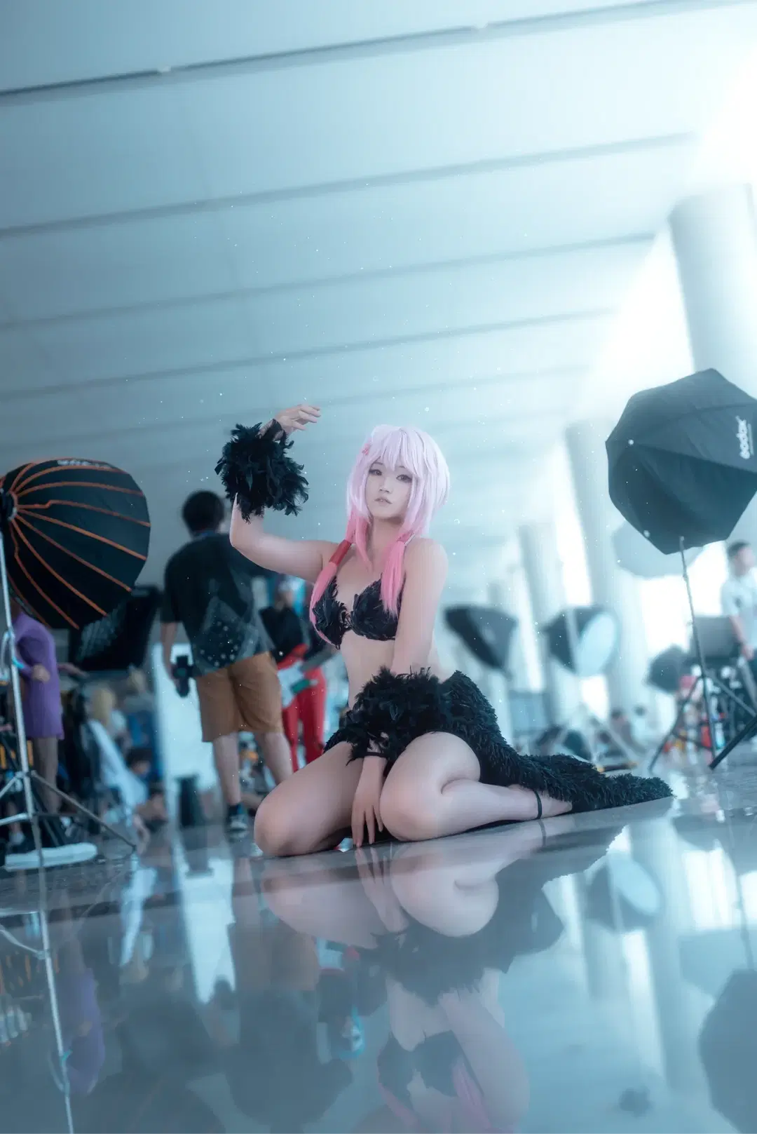 [Yuzuriha Inori cosplay] Crown of Thorns from Guilty Crown: Dashing Cool Meets Alluring Charm at the Anime Expo by mile7758 - Image 7