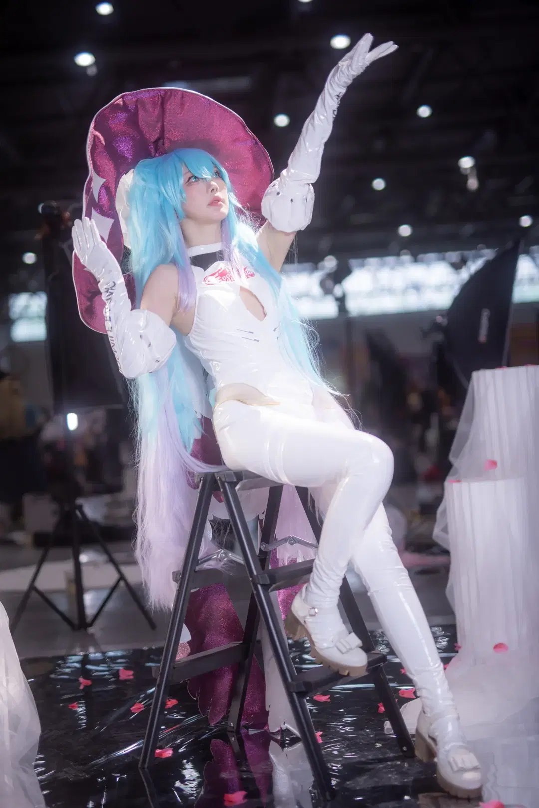 Chongqing Dreamland Comic Exhibition Day 2 Convention Photos: Complete Collection of Dark Style Cosplay and Grand Aesthetics by mile7758 - Image 10
