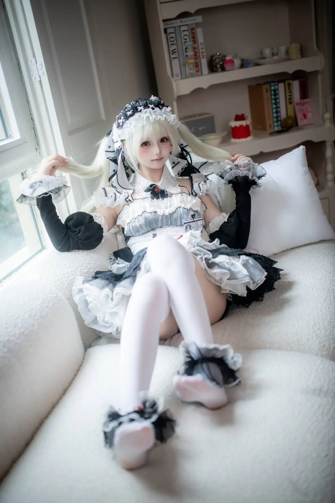 アズールレーン, コスプレ写真, メイド服, 白ストッキング, フォーミダブル コスプレ