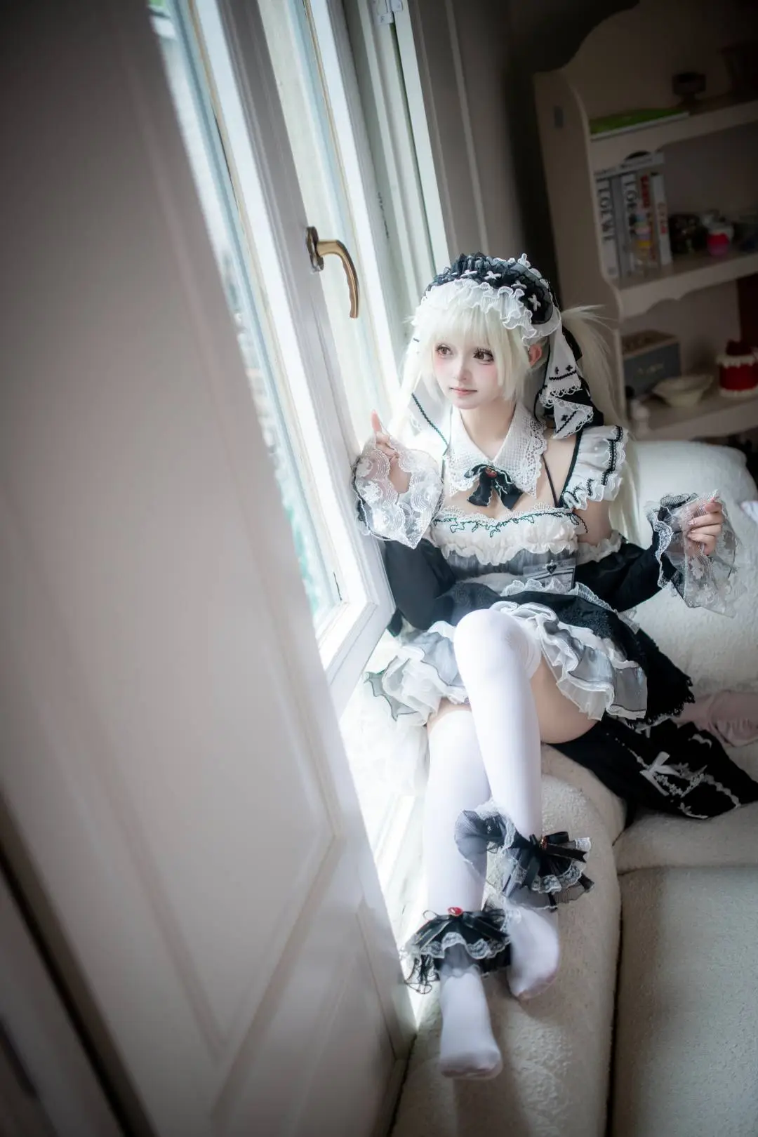 【フォーミダブル コスプレ】アズールレーン メイド服、白ストッキングとレースの絶妙な衝突 - mile7758 - 2枚目