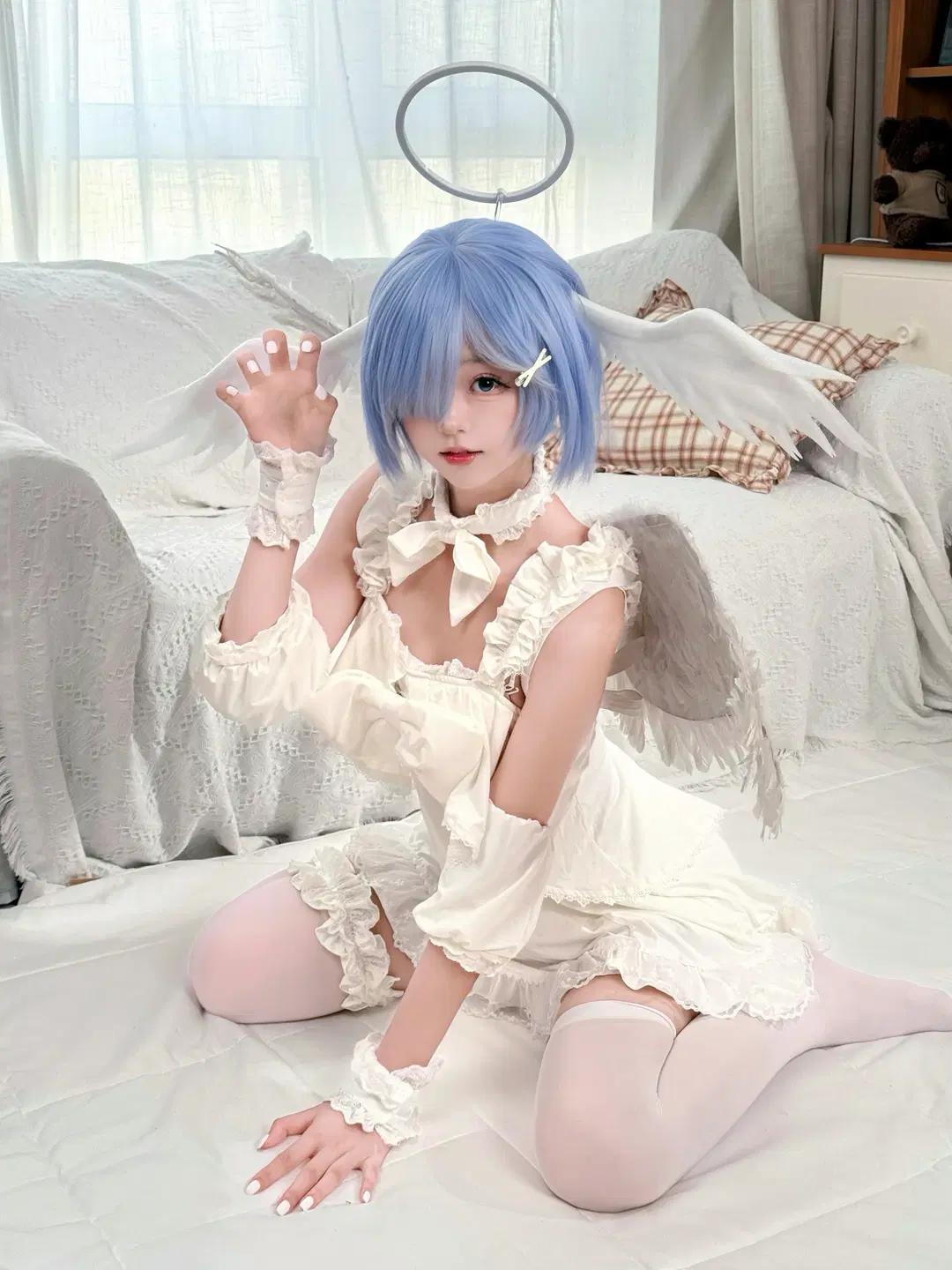 [Rem cosplay] Re:ZERO -Starting Life in Another World-, Descent of the Pure White Angel by Ovo - Image 2