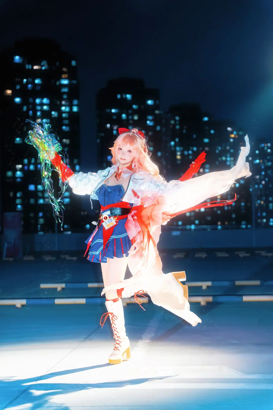 【羽生ももか コスプレ】『アークナイツ』屋上の夜景に紡ぐ光と影の幻想 - 小野寺地瓜 - 3枚目