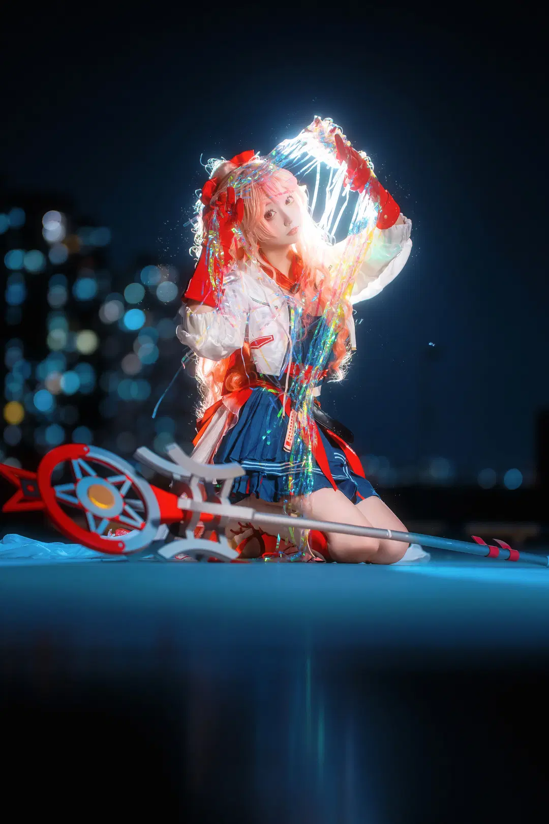 【羽生ももか コスプレ】『アークナイツ』屋上の夜景に紡ぐ光と影の幻想 - 小野寺地瓜 - 5枚目