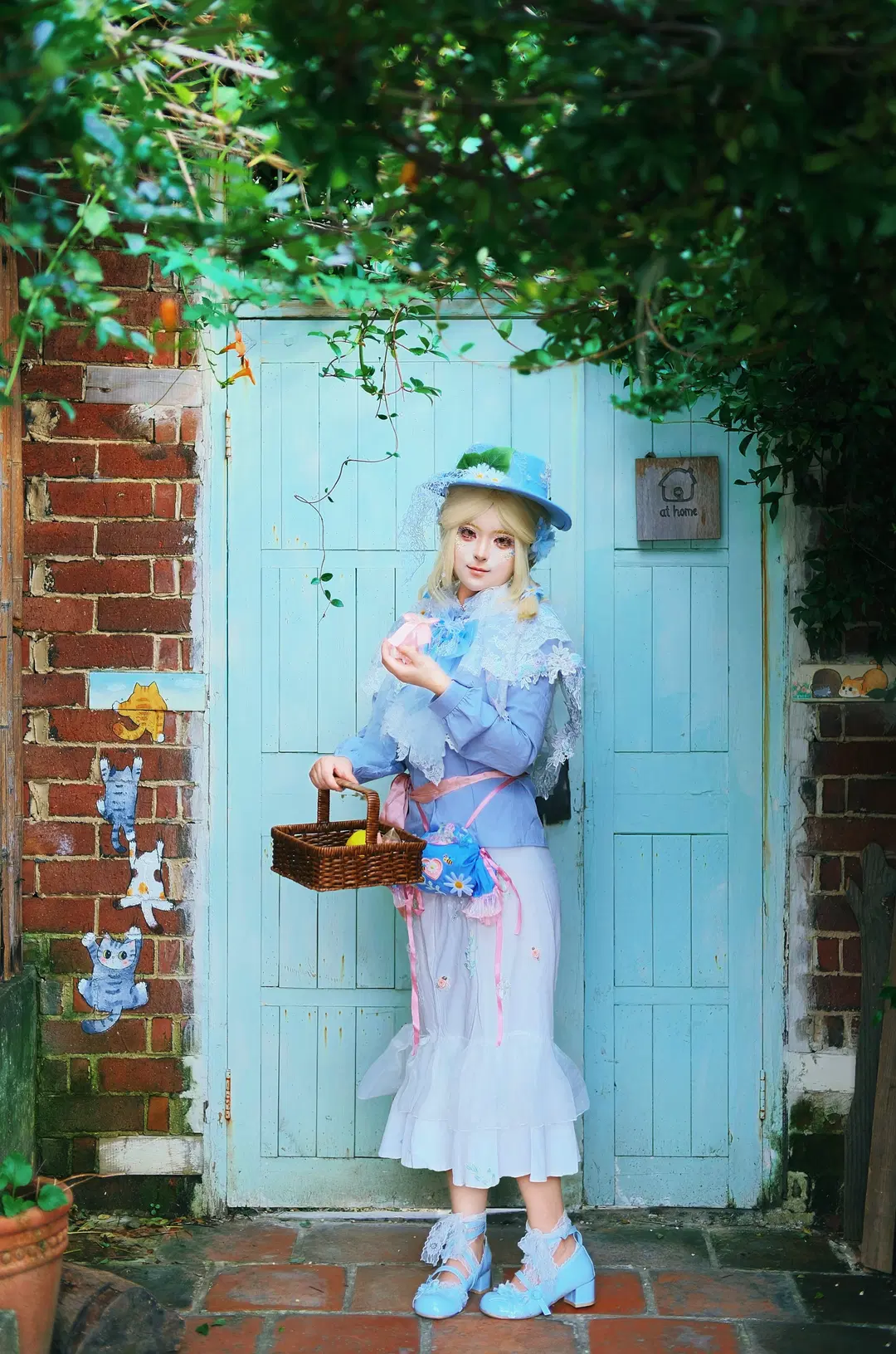 Identity V, Toy Merchant Cosplay, Dreamcore photography, Identity V Retro, cottagecore cosplay
