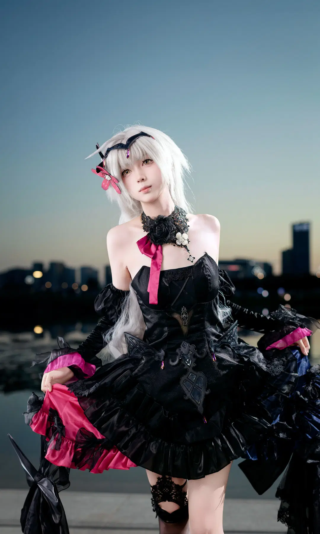 【Jeanne d'Arc (Alter) cosplay】Fate/Grand Order 2026 New Year Gown: Chengdu World Line Anime Exhibition Photo Log by 欧卡司机罗师傅 - Image 2
