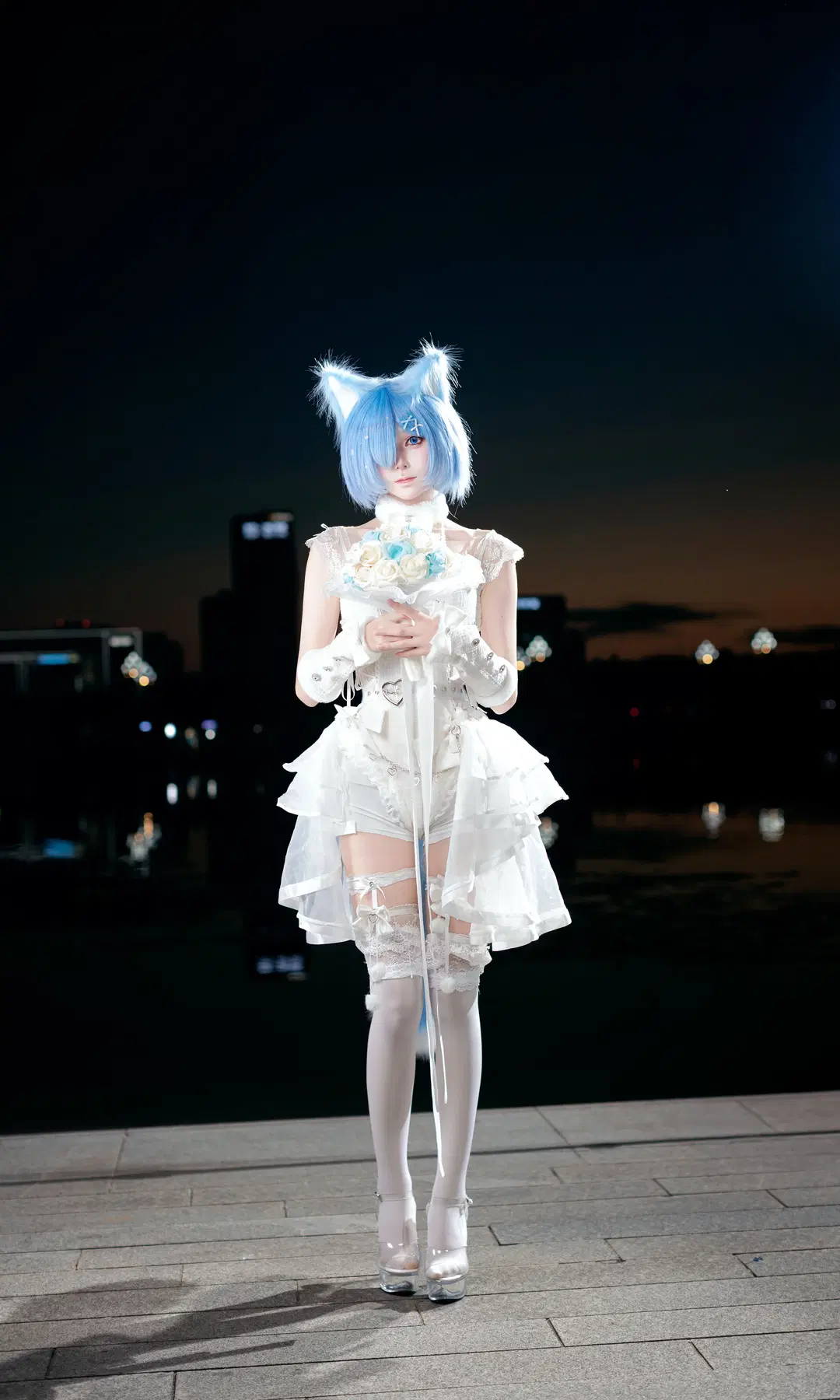 【蕾姆cos】Re：从零开始的异世界生活 纯白洋装的夜色漫步 - 欧卡司机罗师傅 - 第2张