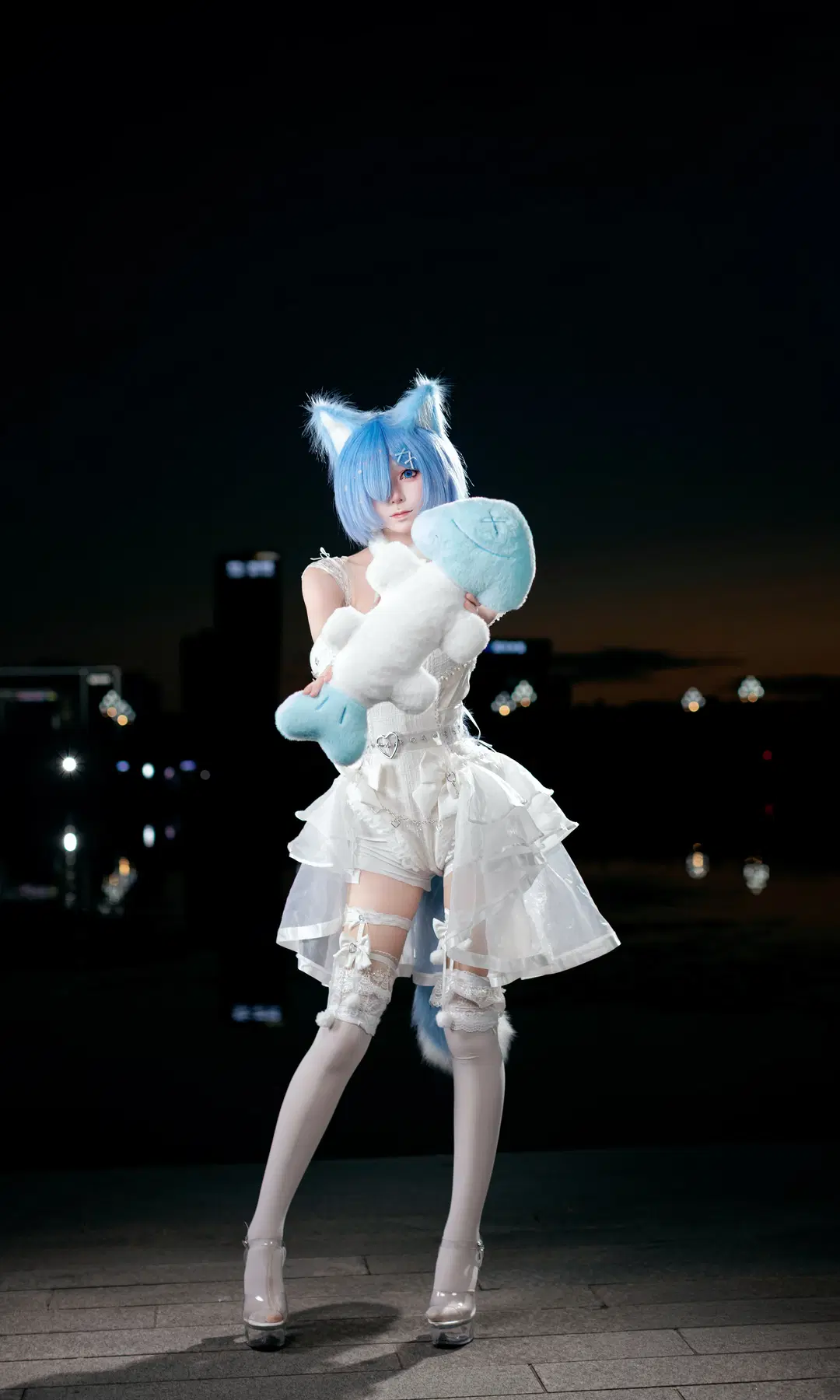 【蕾姆cos】Re：从零开始的异世界生活 纯白洋装的夜色漫步 - 欧卡司机罗师傅 - 第3张
