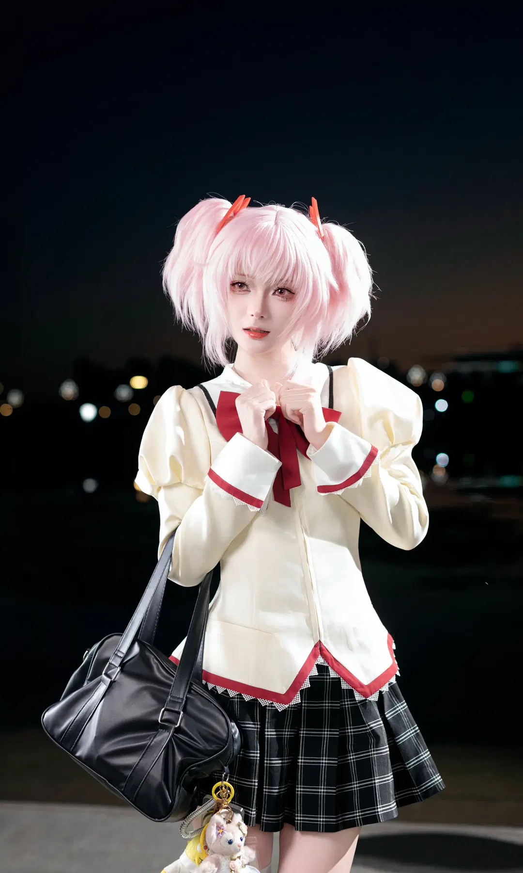 【鹿目圆cos】魔法少女小圆校服场照，夜景下的白丝与百褶裙 - 欧卡司机罗师傅 - 第2张