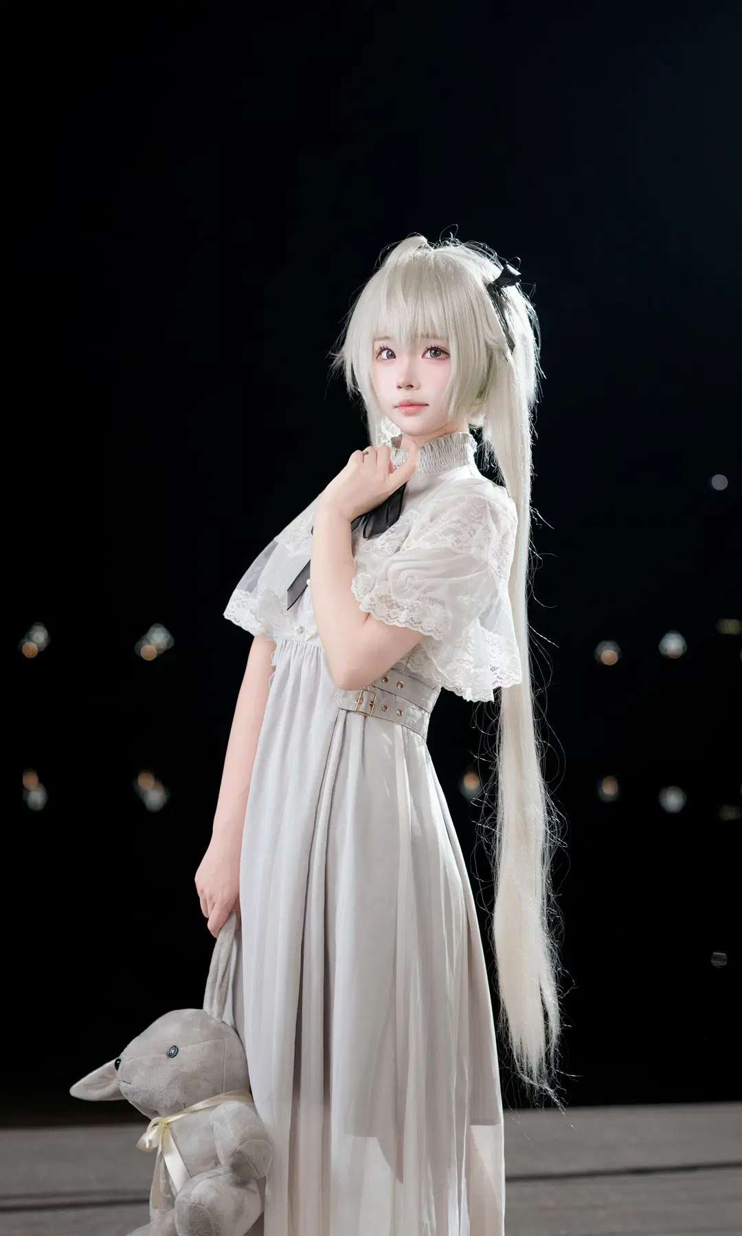 【春日野穹cos】缘之空里的经典银发白裙造型 - 欧卡司机罗师傅 - 第2张