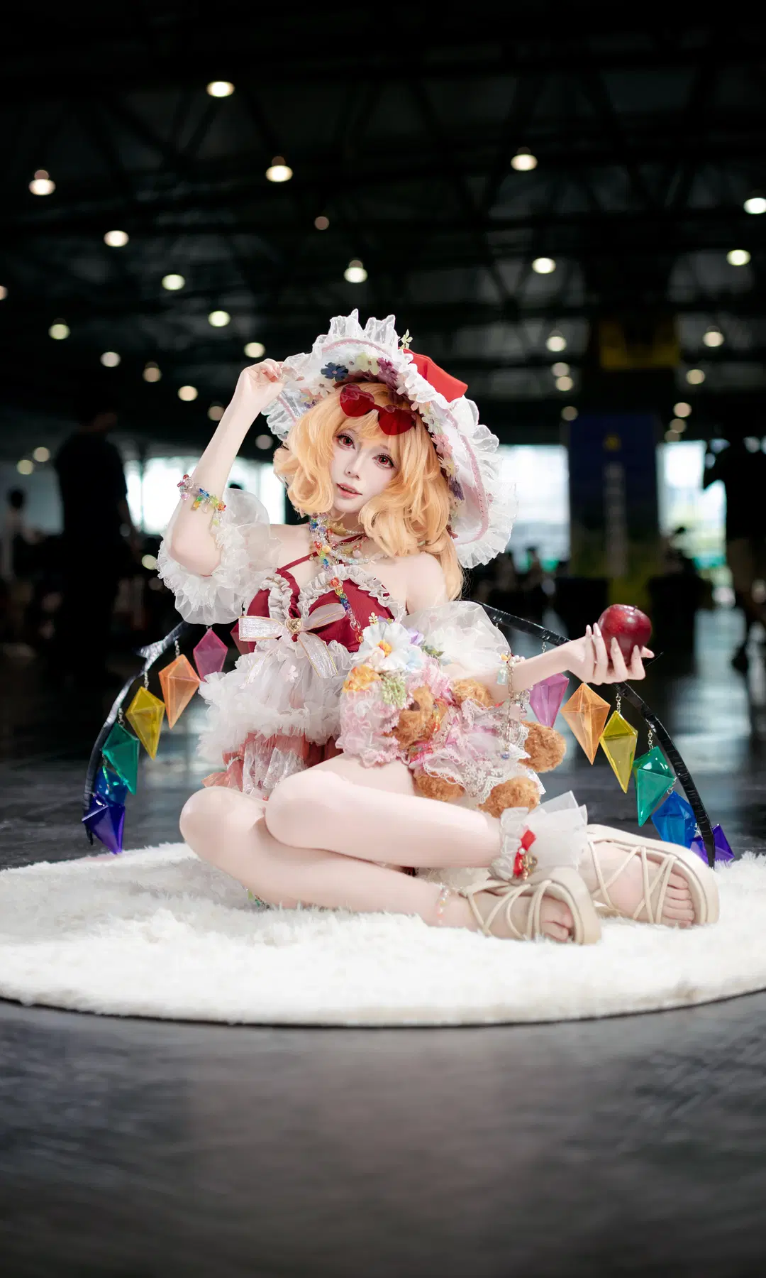 【芙兰朵露cos】东方红魔乡红魔馆的二小姐日常 - 欧卡司机罗师傅 - 第4张