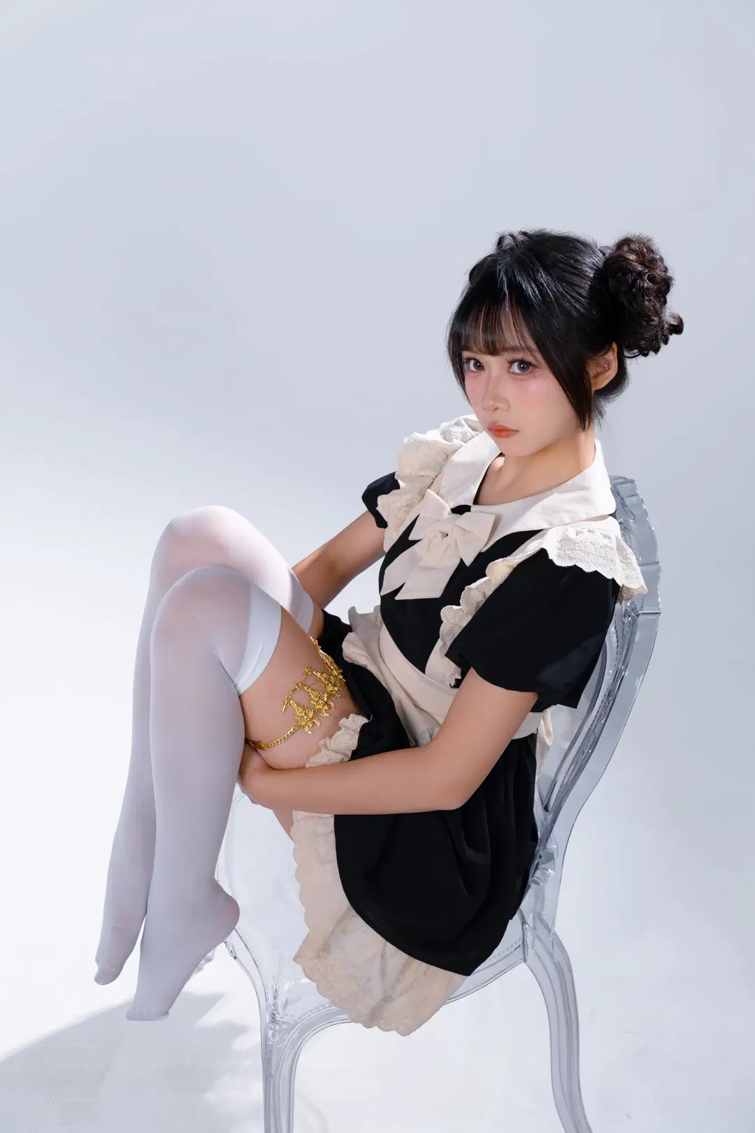女仆装, 拍照姿势, 白丝, 白棚写真, 绘画素材