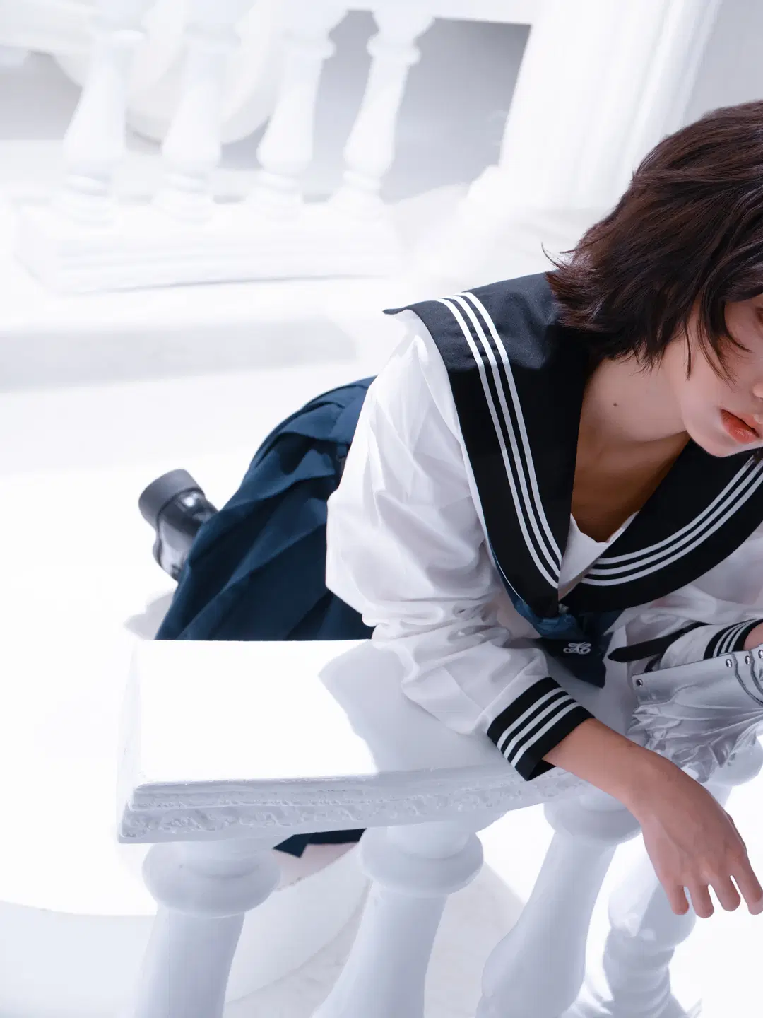 白棚水手服搭配重装机甲臂铠的反差感出片分享