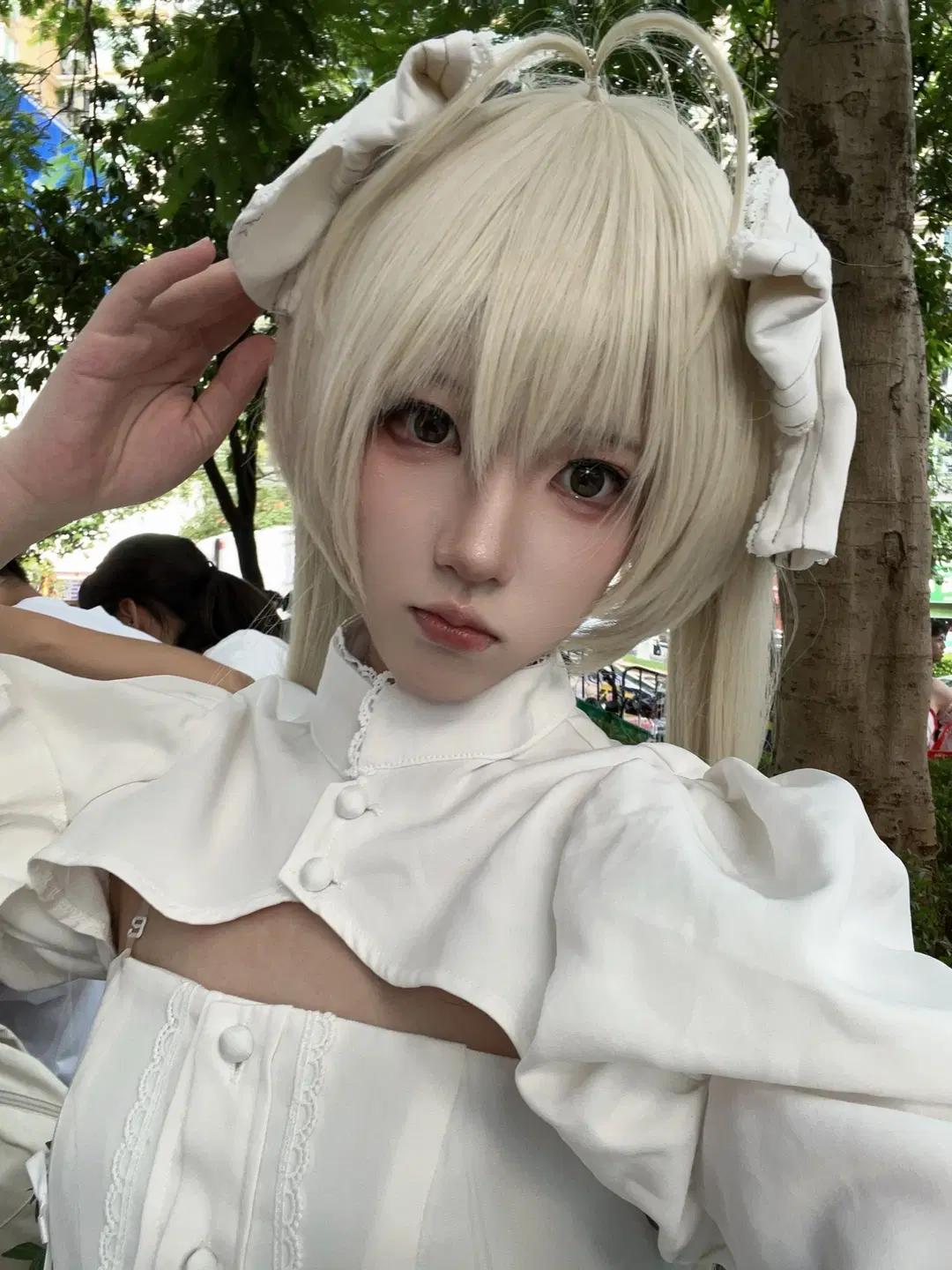 【春日野穹cos】十二年后再战穹妹，这套白色洋装太有挑战性了 - -祈郁KiYui- - 第2张