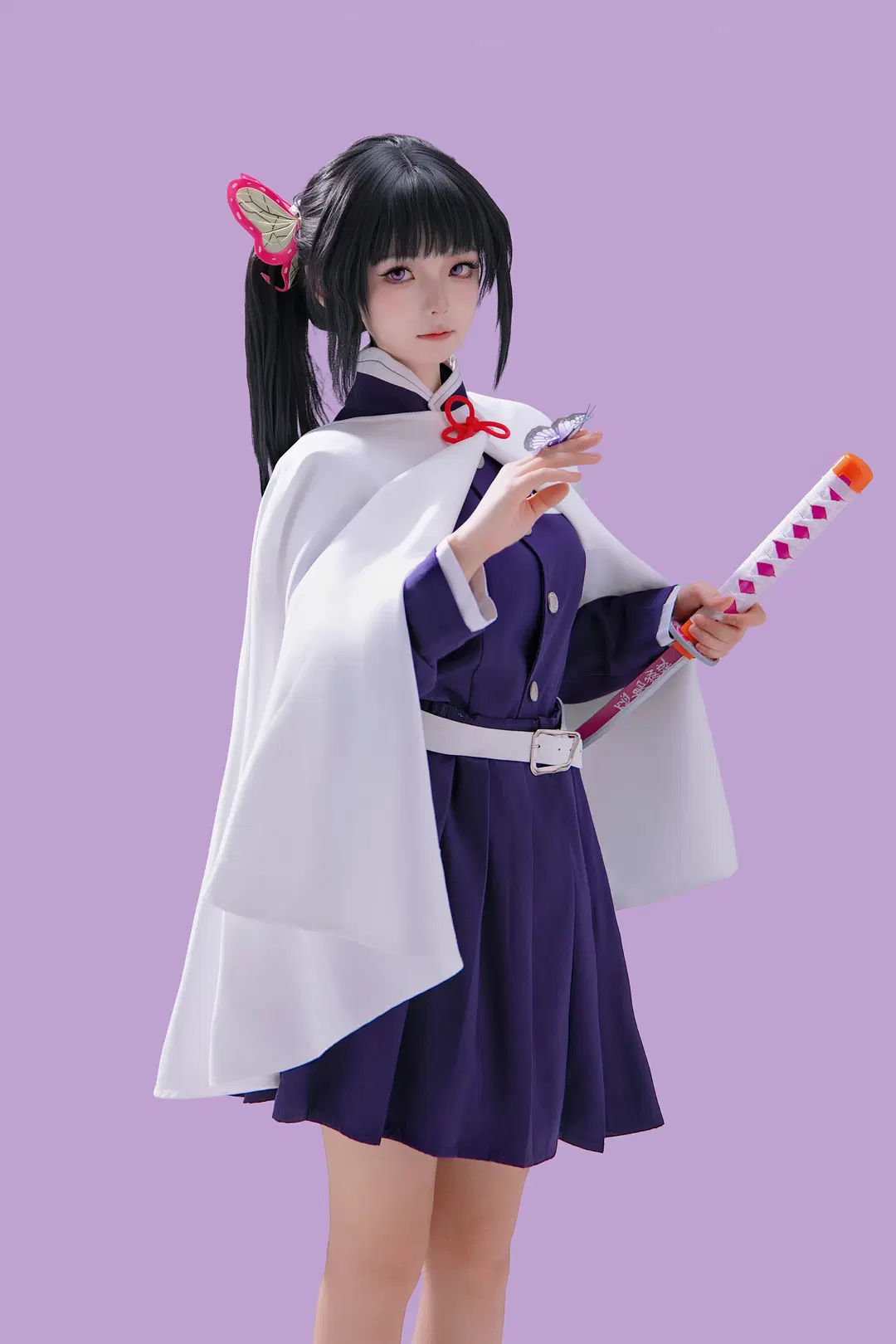 香奈乎cos 紫制服与白披风的动作参考 - 海海📸 - 第4张