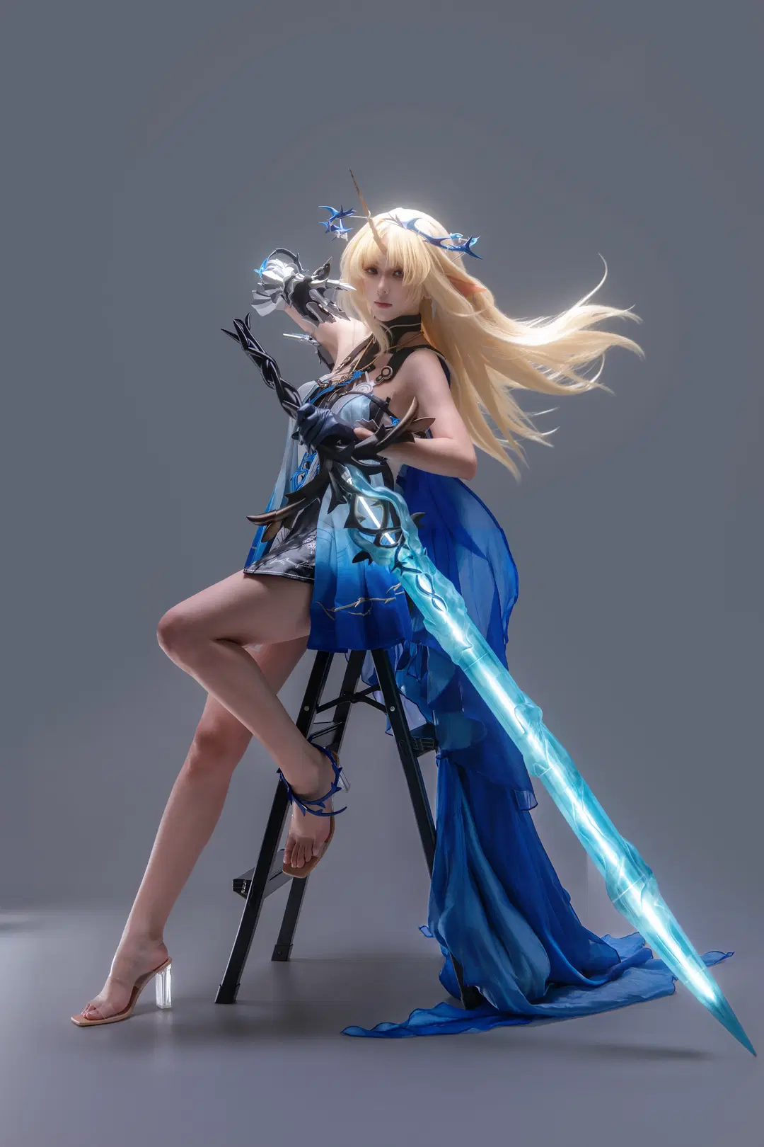 鸣潮, cosplay, 二次元摄影, 动作参考, 芙露德莉斯cos