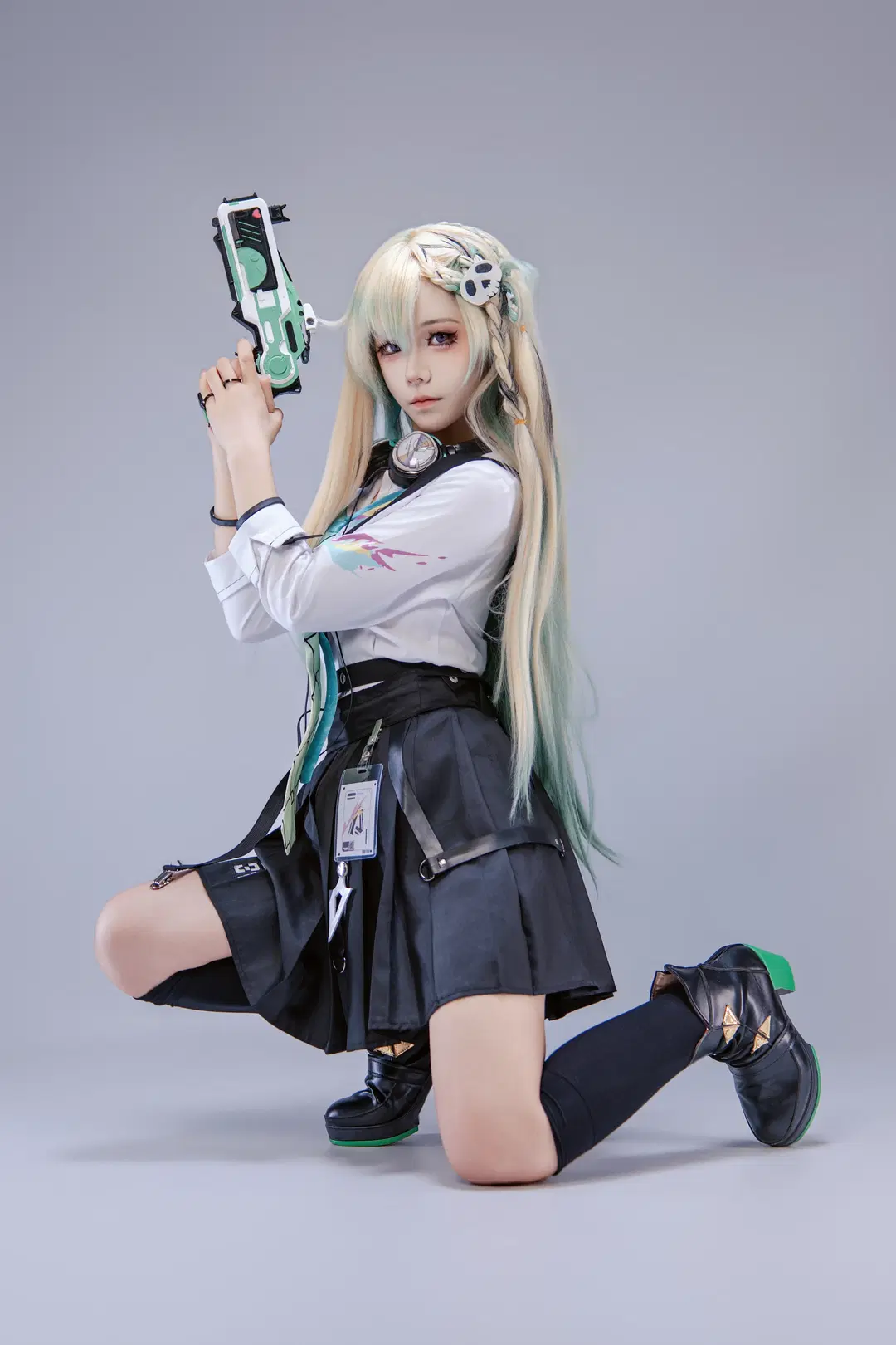[Lynae cosplay] Wuthering Waves: Sci-Fi Campus Over-the-knee socks outfit and 9-Grid Cosplay photo poses Share by 海海📸 - Image 7