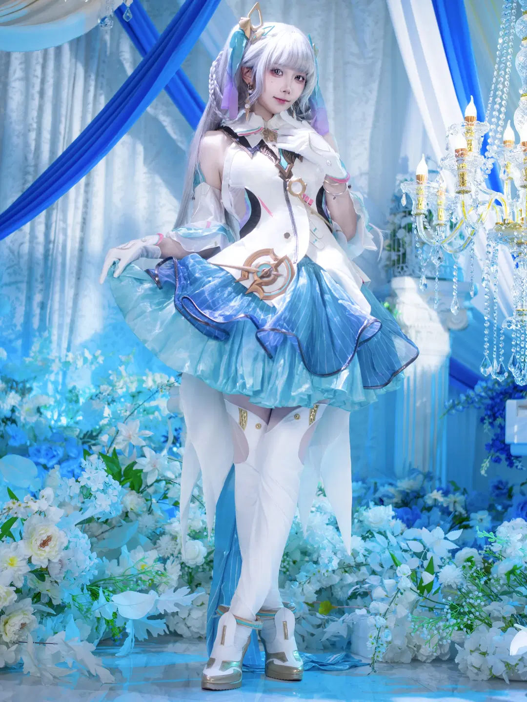 Wuthering Waves, Jinhsi cosplay, White stockings, Stockings cosplay