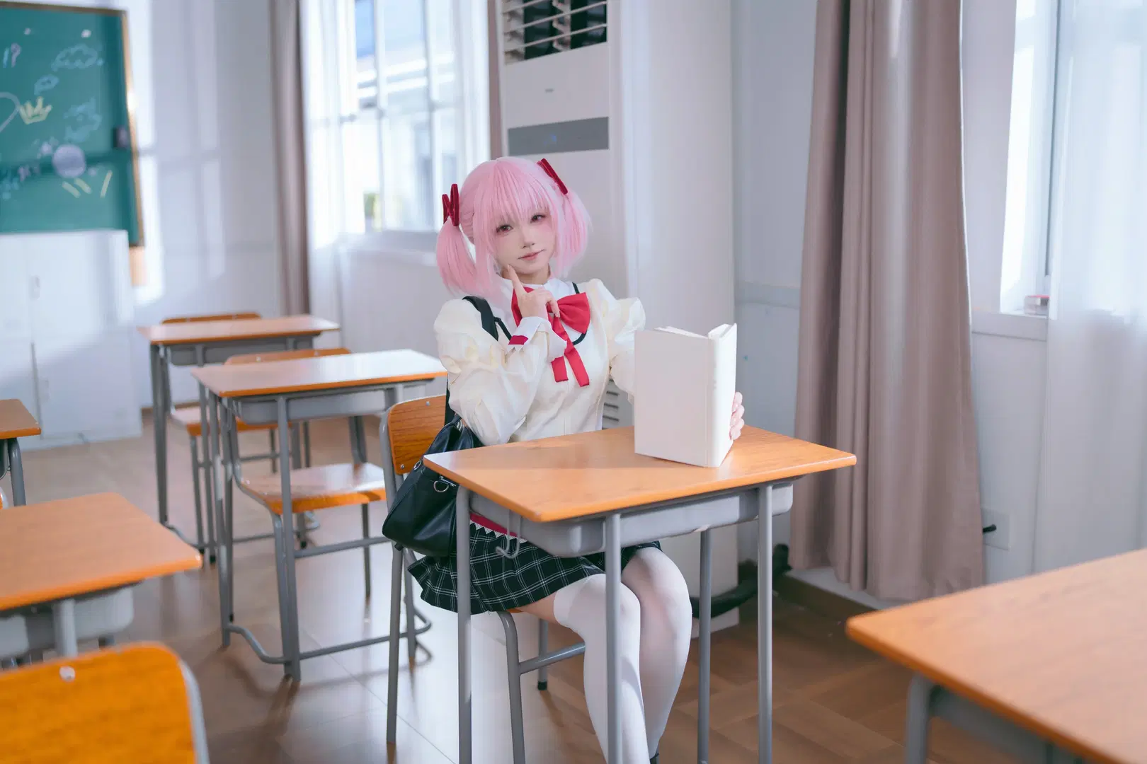 【鹿目まどか コスプレ】『魔法少女まどか☆マギカ』、教室で二次元を現実に変える魔法 - Mr_DDSS - 8枚目