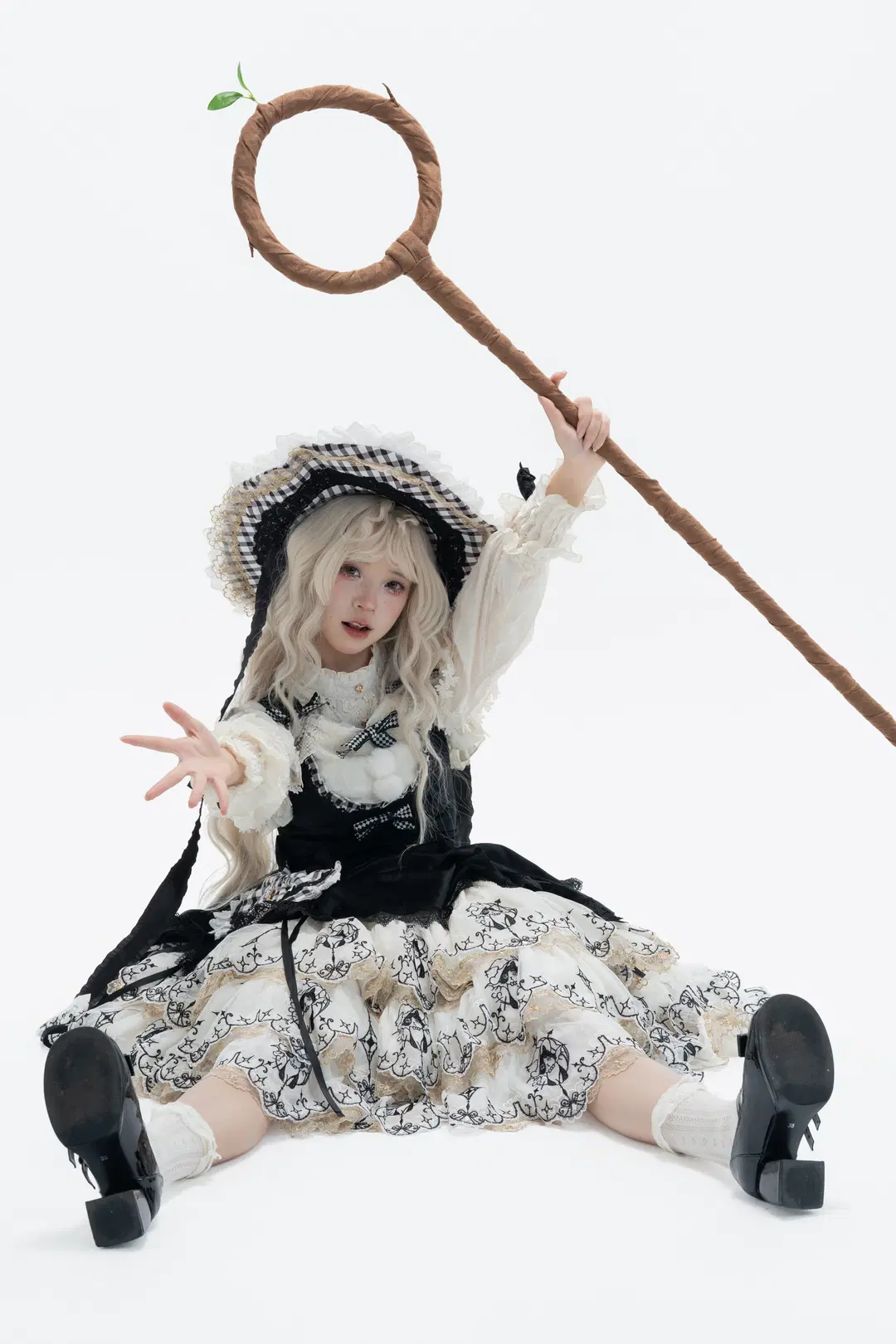 Stocking outfit, Witch Lolita, Pet and owner photoshoot, White studio cosplay, Halloween costume