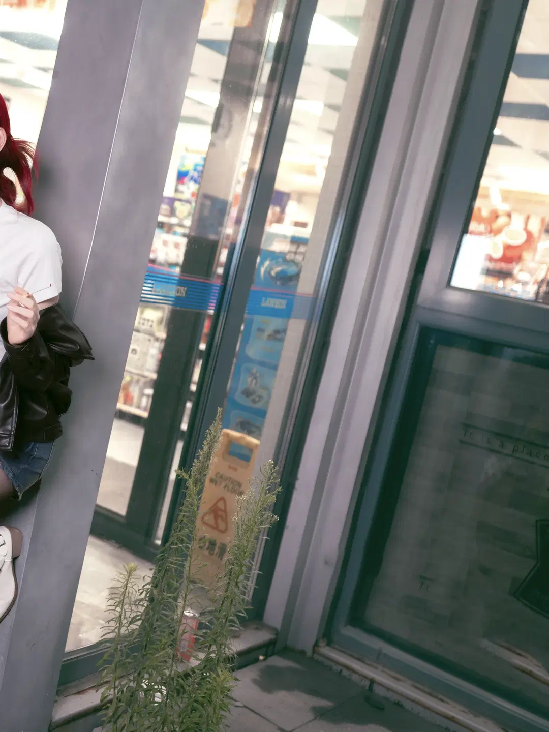 [Miss Yamada cosplay] Convenience store back door smoking night street photography daily life by 行云 - Image 5