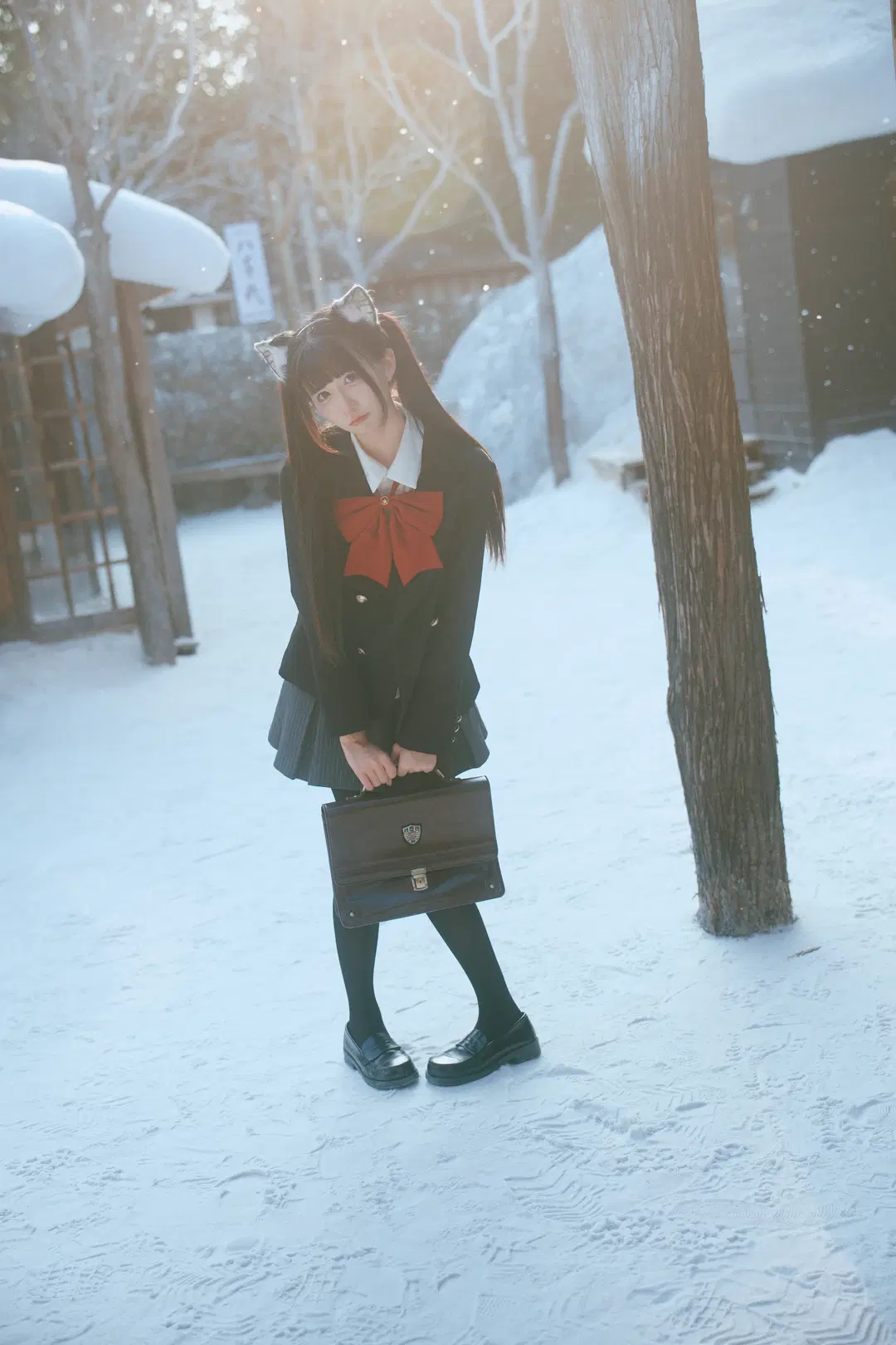 [Snow Country JK] Snow Country JK Uniform Photoshoot: Peak Winter vibes in First snow photography by 柏油小星瞳📸 - Image 11