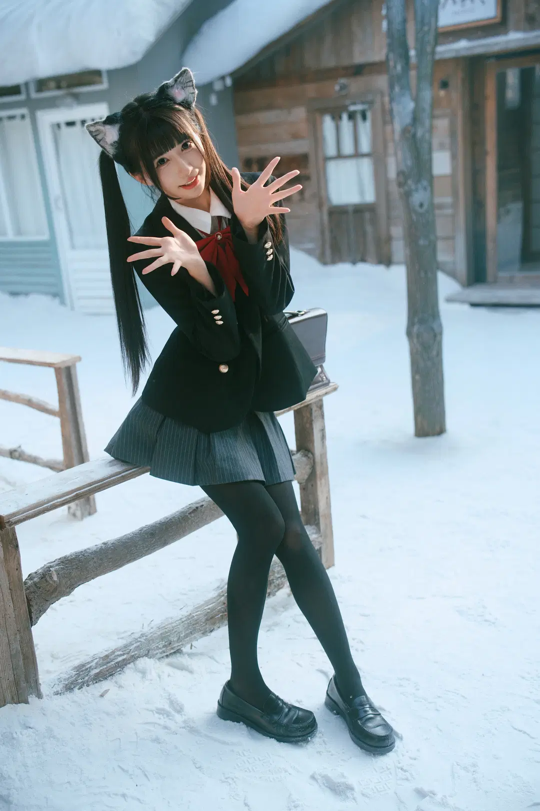 [Snow Country JK] Snow Country JK Uniform Photoshoot: Peak Winter vibes in First snow photography by 柏油小星瞳📸 - Image 8