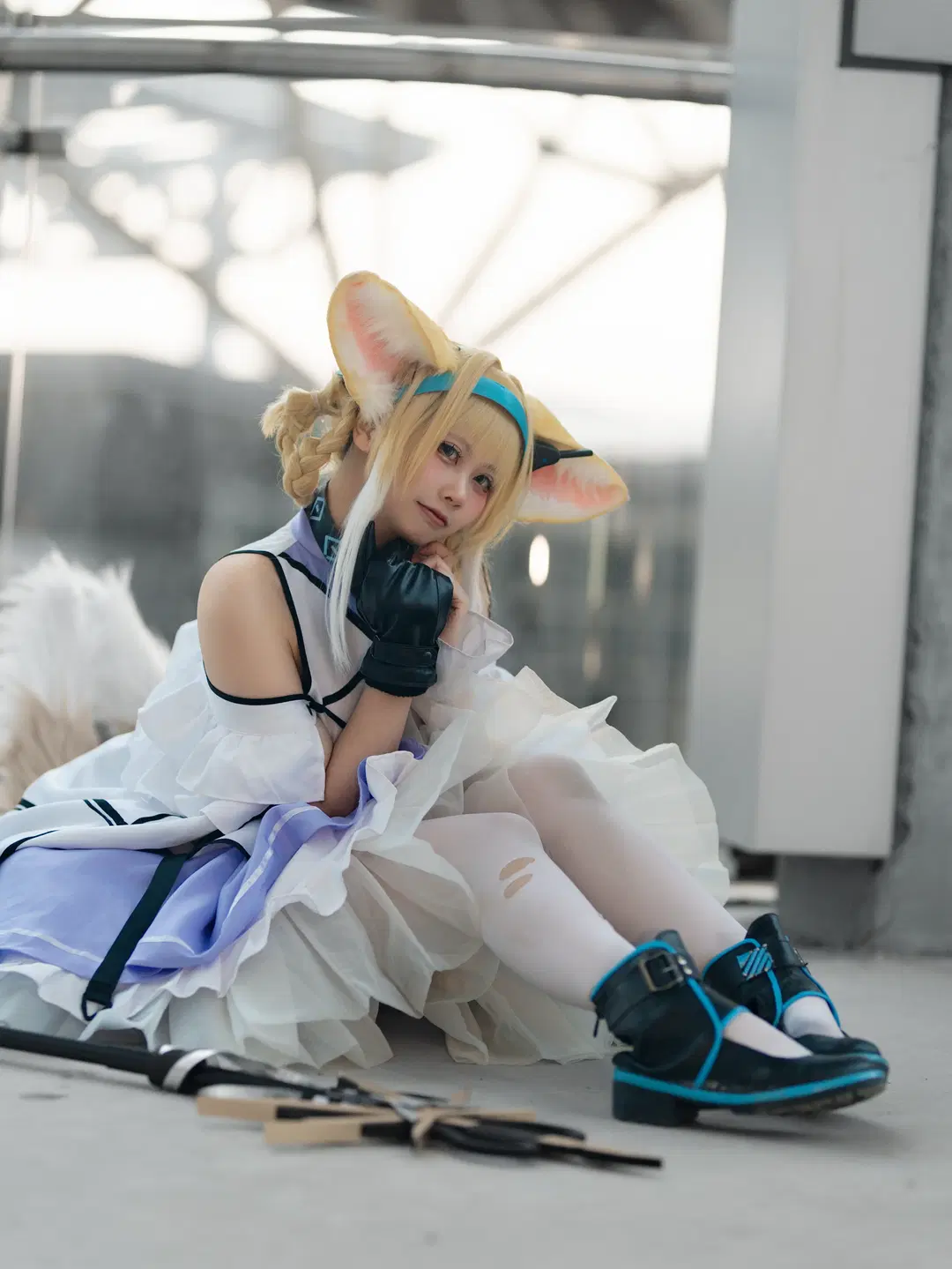 Convention photos, Arknights, White stockings, Suzuran Cosplay, Rhodes Island