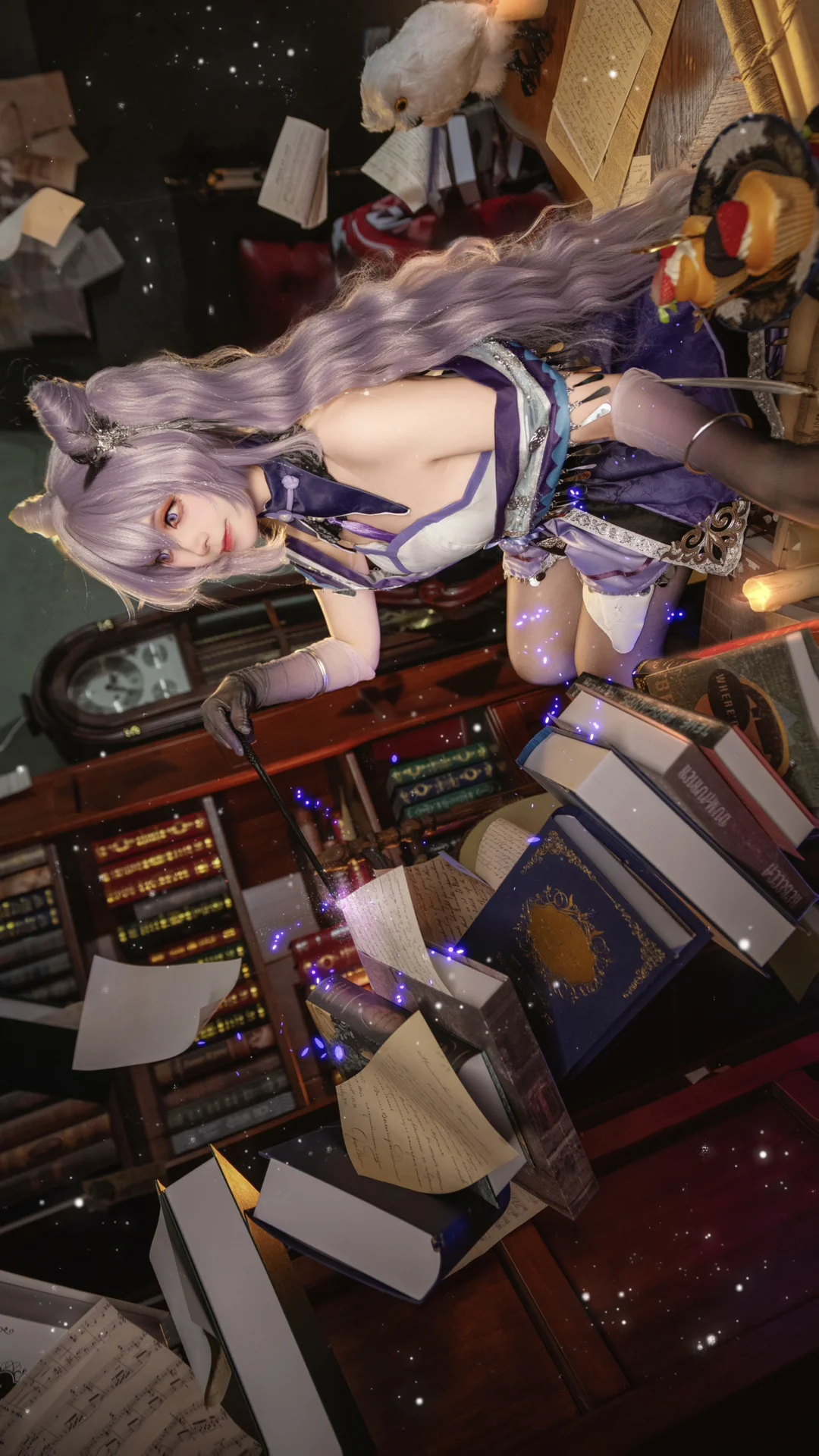 【刻晴cos】化身魔女在復古書房裡施展魔法 - 符吕子 - 第3張