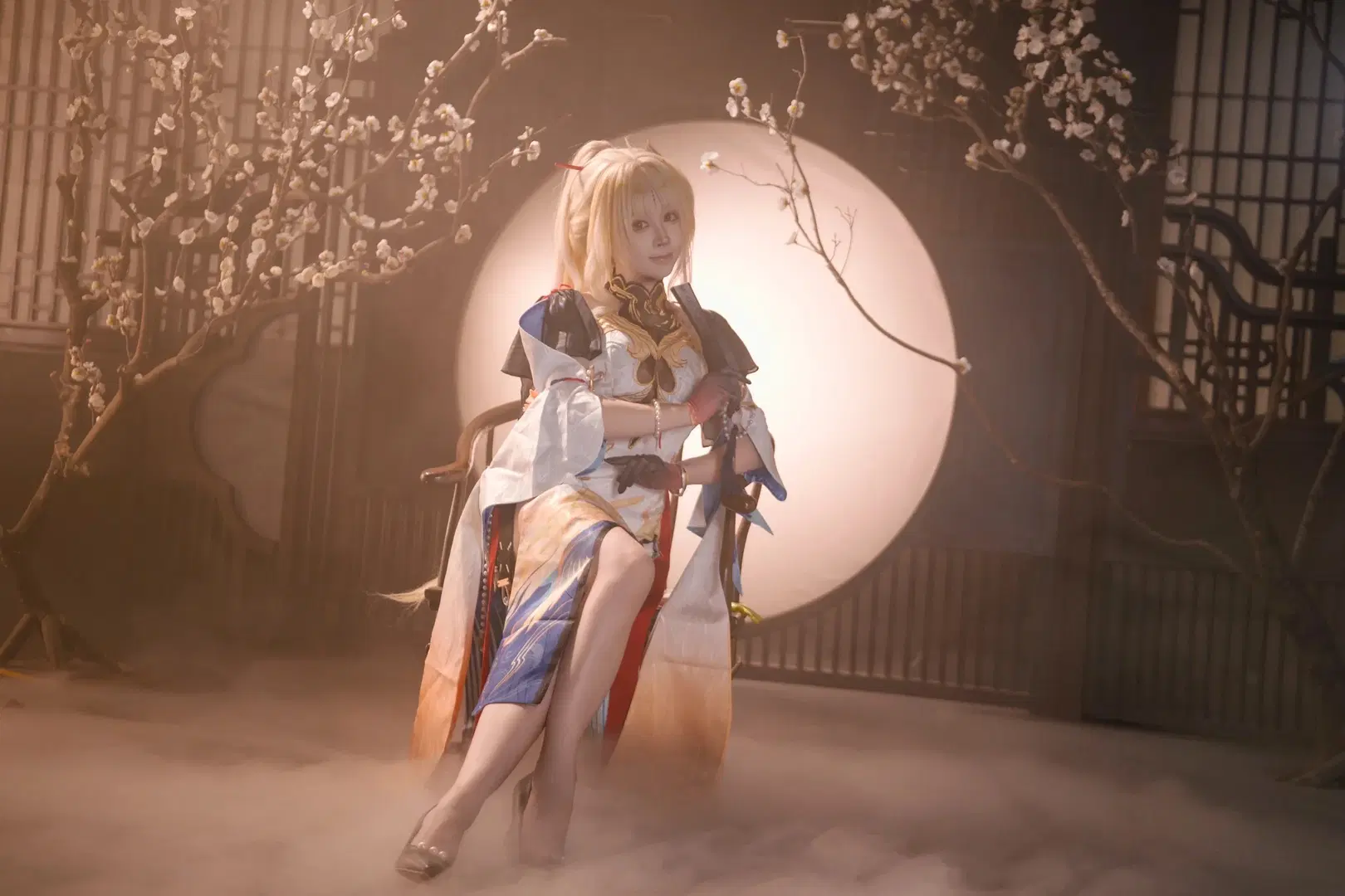 鸣潮, 国风cosplay, 古风写真, 高马尾, 穗穗cos