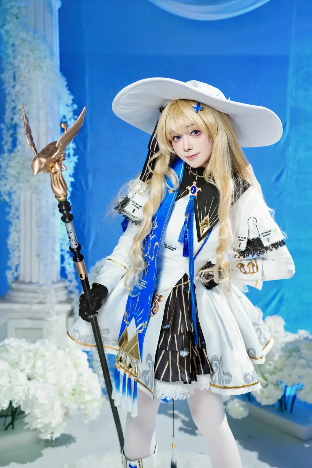 【菲比cos】鳴潮魔法少女菲比的鳥頭杖與白絲體驗 - 符吕子 - 第4張