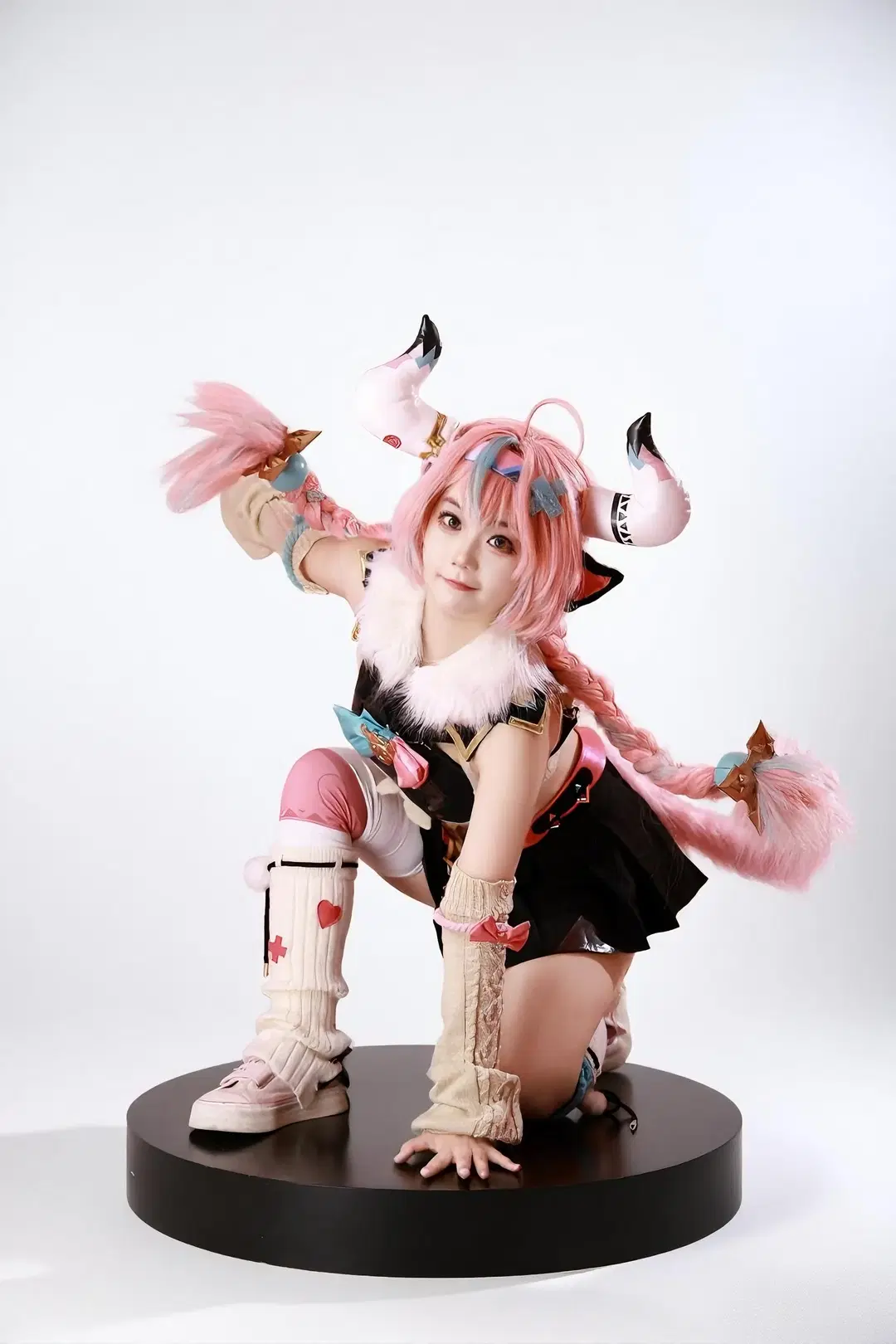 【ヴァレサ コスプレ】太ったんじゃない、可愛さが膨張しただけ！ポージング解説 - 可爱者甚番番 - 2枚目