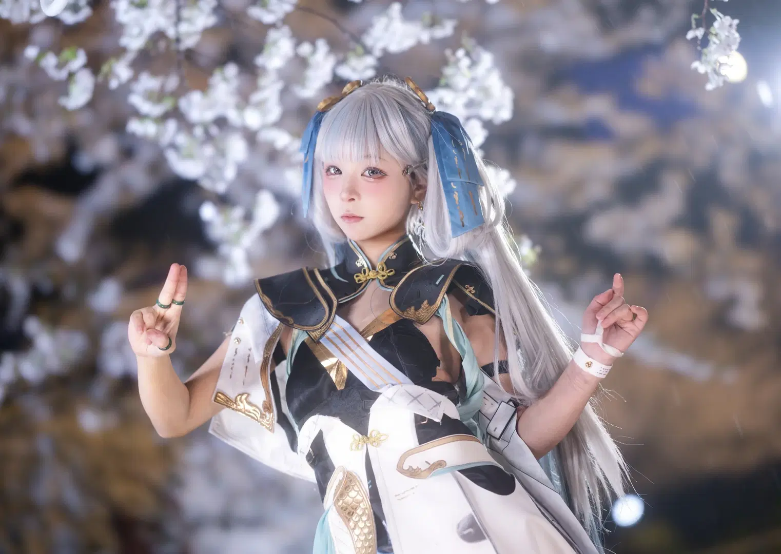 【今汐コスプレ】『鳴潮』夜桜に舞う、細部にこだわり抜いた躍動の撮影記録 - 小羊不困（无限限流版，求关注求点赞） - 2枚目