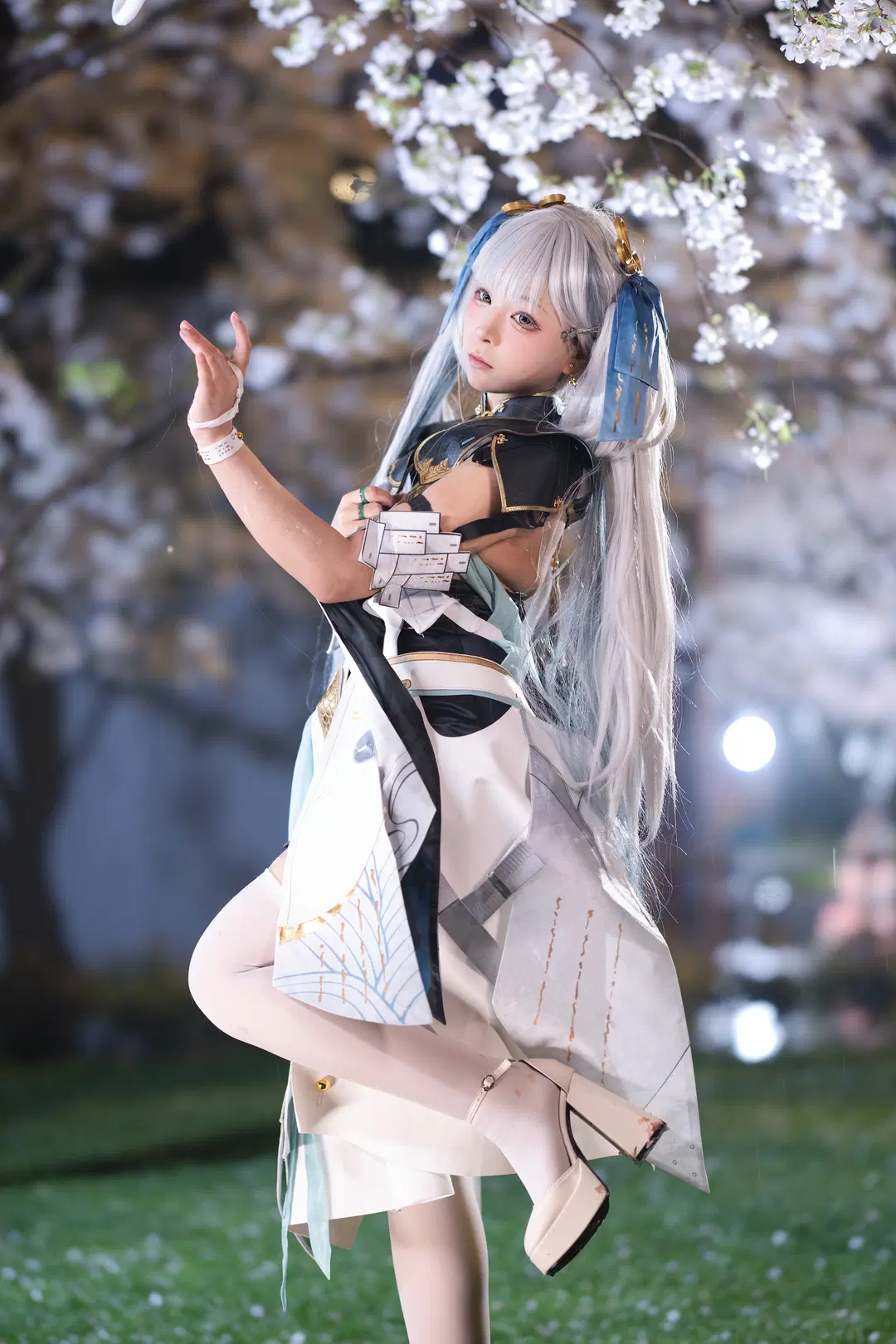 鸣潮, 今汐cos, 白丝, 樱花外景, 正片