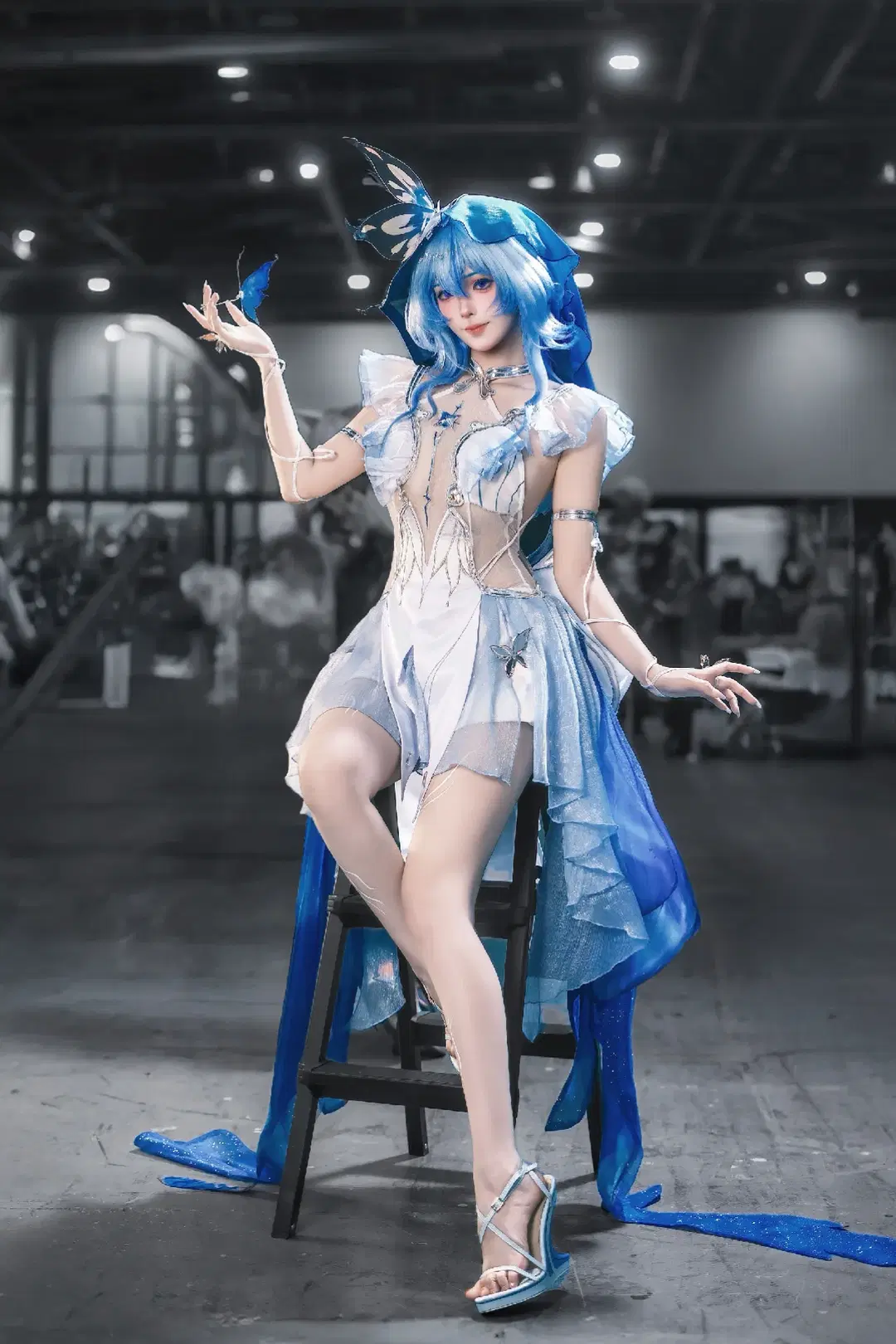 【守岸人cos】鸣潮海岸的蓝色守望者 - 江羑（to签限粉） - 第2张