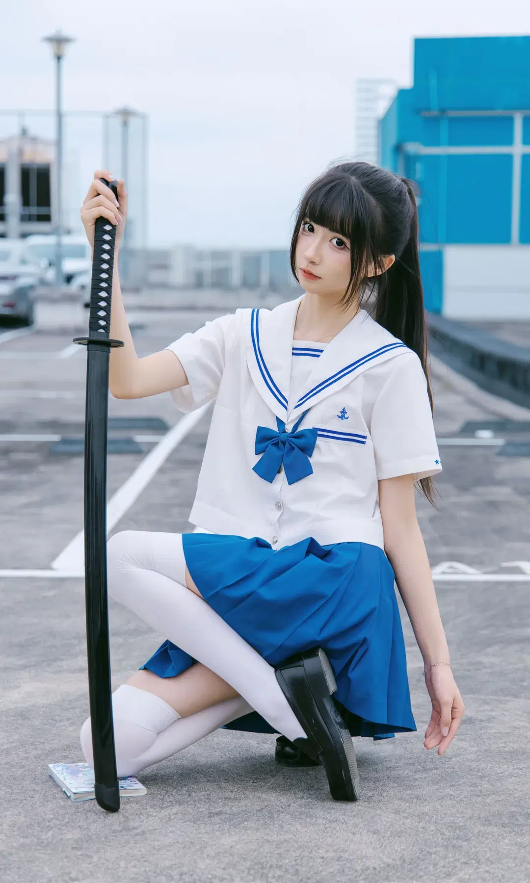 The season for JK uniforms has arrived: Sailor outfit and red baseball bat Anime-style photography by Fe - Image 10