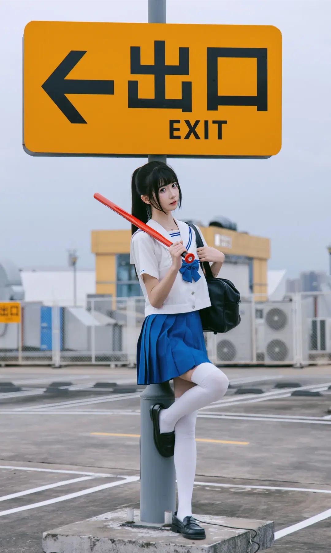 二次元摄影, JK制服, 日系写真, 白丝过膝袜, 青春校园风