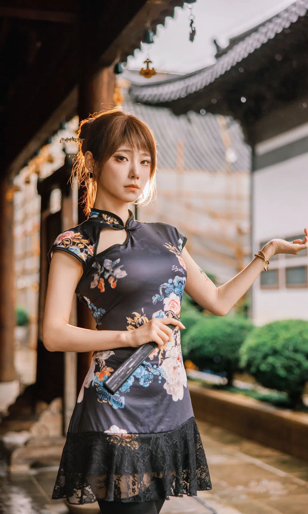 Cheongsam photoshoot with Black tights outfit along the ancient temple corridor: Republican era style atmosphere to the max by Fe - Image 8