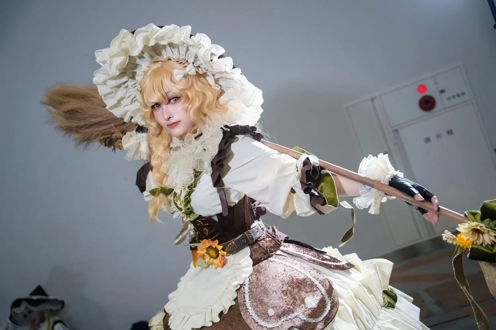 【雾雨魔理沙cos】东方project秋例大祭，携旧灯与扫帚的向日葵田园魔女 - 牛牛是牛牛 - 第3张