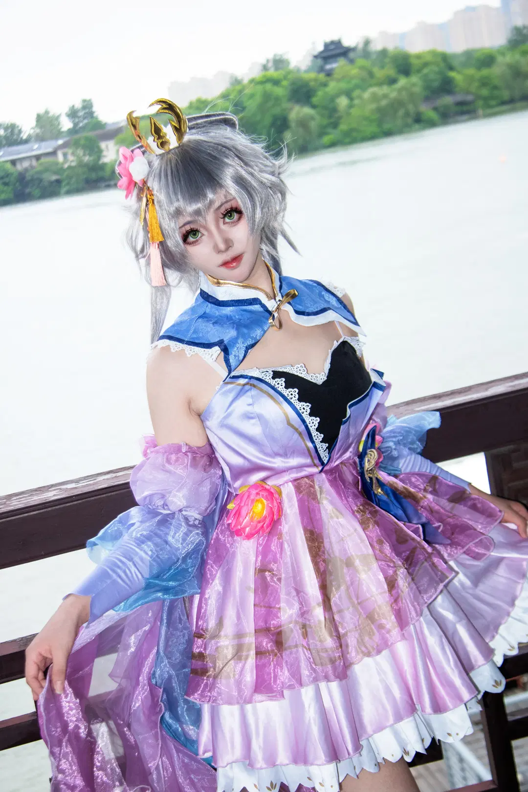 【洛天依 コスプレ】湖畔の清風、銀髪の古風少女が魅せるしなやかな瞬間 - 无敌暴龙战士 - 3枚目