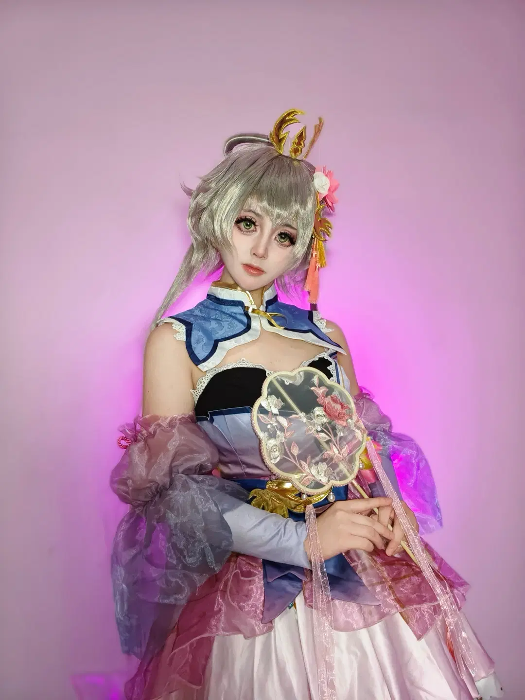 Luo Tianyi cosplay: Dreamy Traditional Chinese style cosplay in Jiangnan Jasmine Rain by 无敌暴龙战士 - Image 2