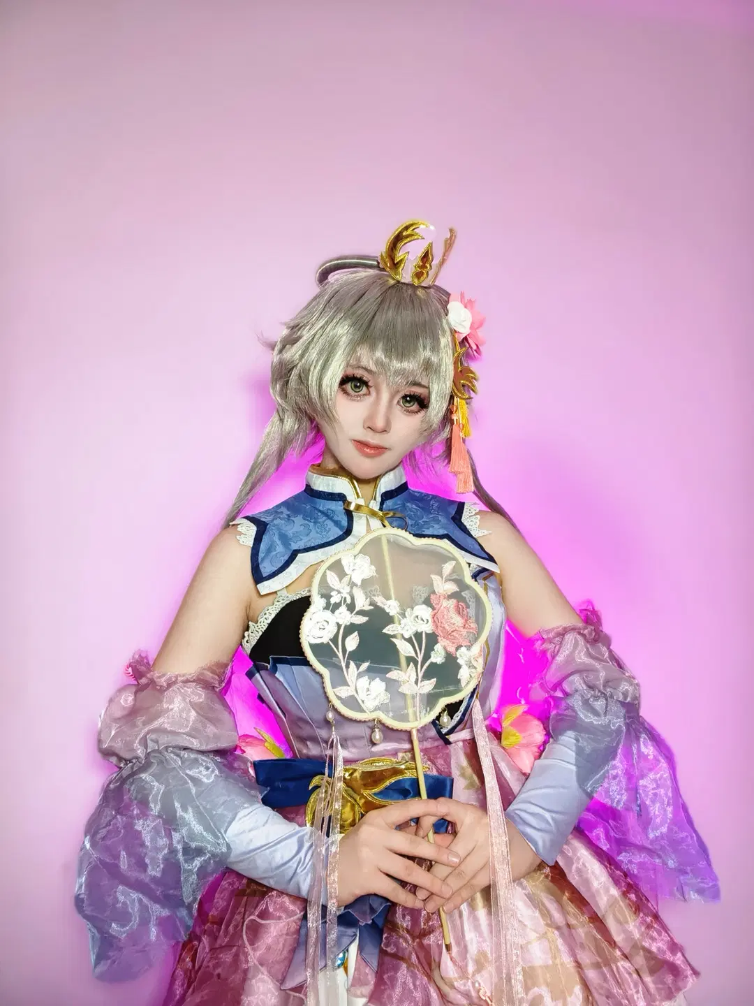 Luo Tianyi cosplay: Dreamy Traditional Chinese style cosplay in Jiangnan Jasmine Rain by 无敌暴龙战士 - Image 3