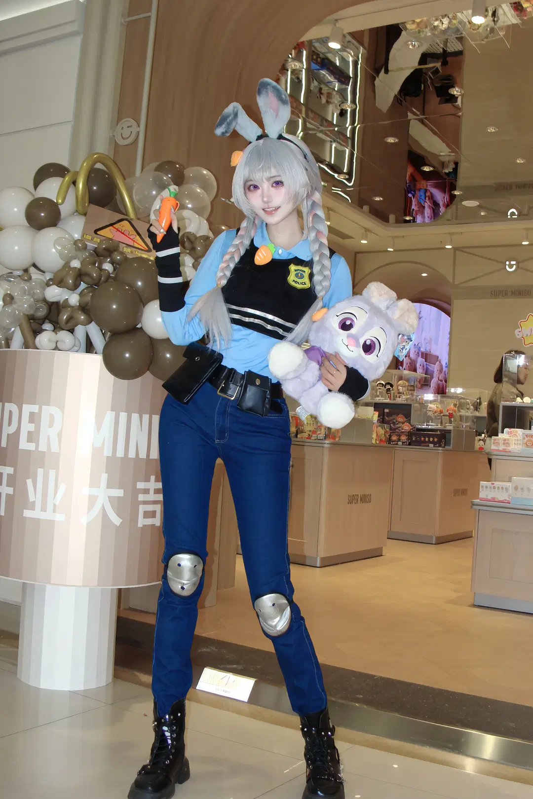 Judy cosplay: Zootopia MINISO store tour check-in at Jilin Fortune Plaza by 楚漓 - Image 7