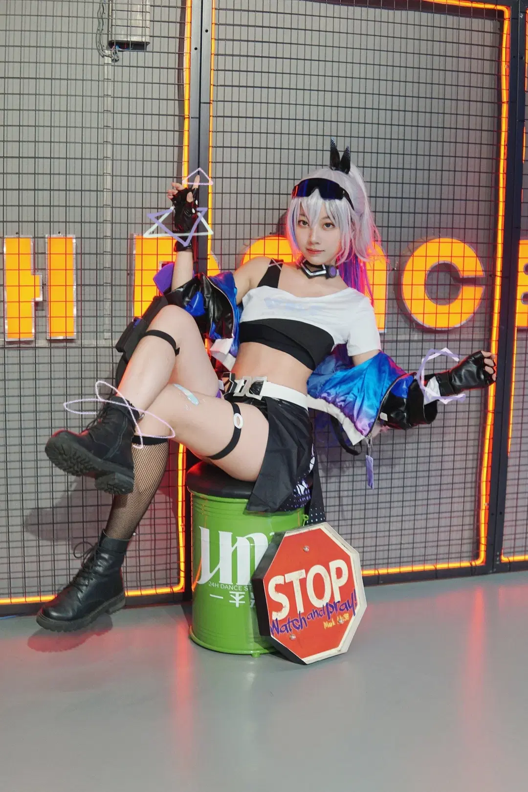 【銀狼cos】賽博朋克風拉滿，崩壞星穹鐵道駭客少女出擊 - 清风揽月 - 第6張