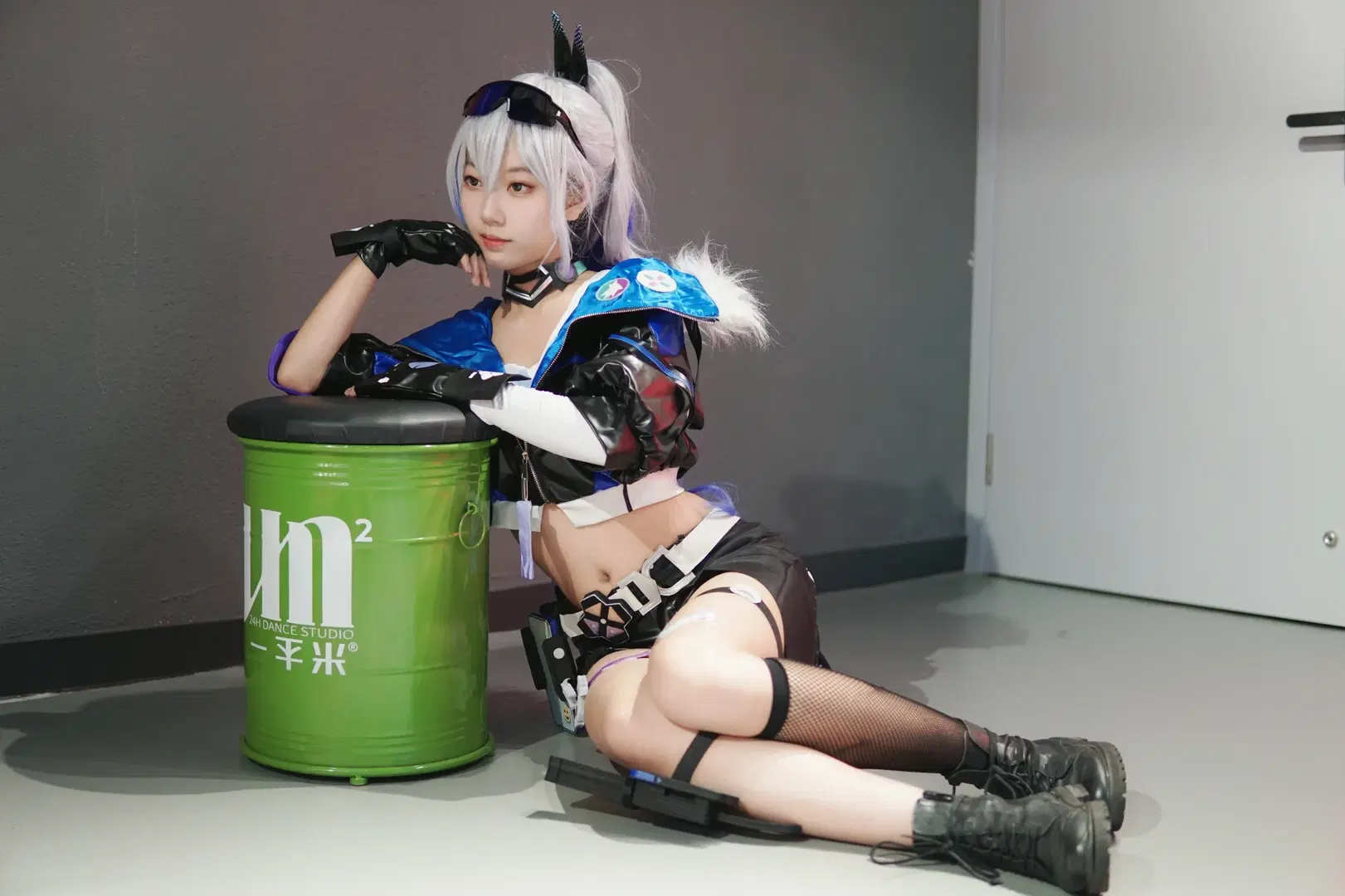 【銀狼cos】賽博朋克風拉滿，崩壞星穹鐵道駭客少女出擊 - 清风揽月 - 第7張